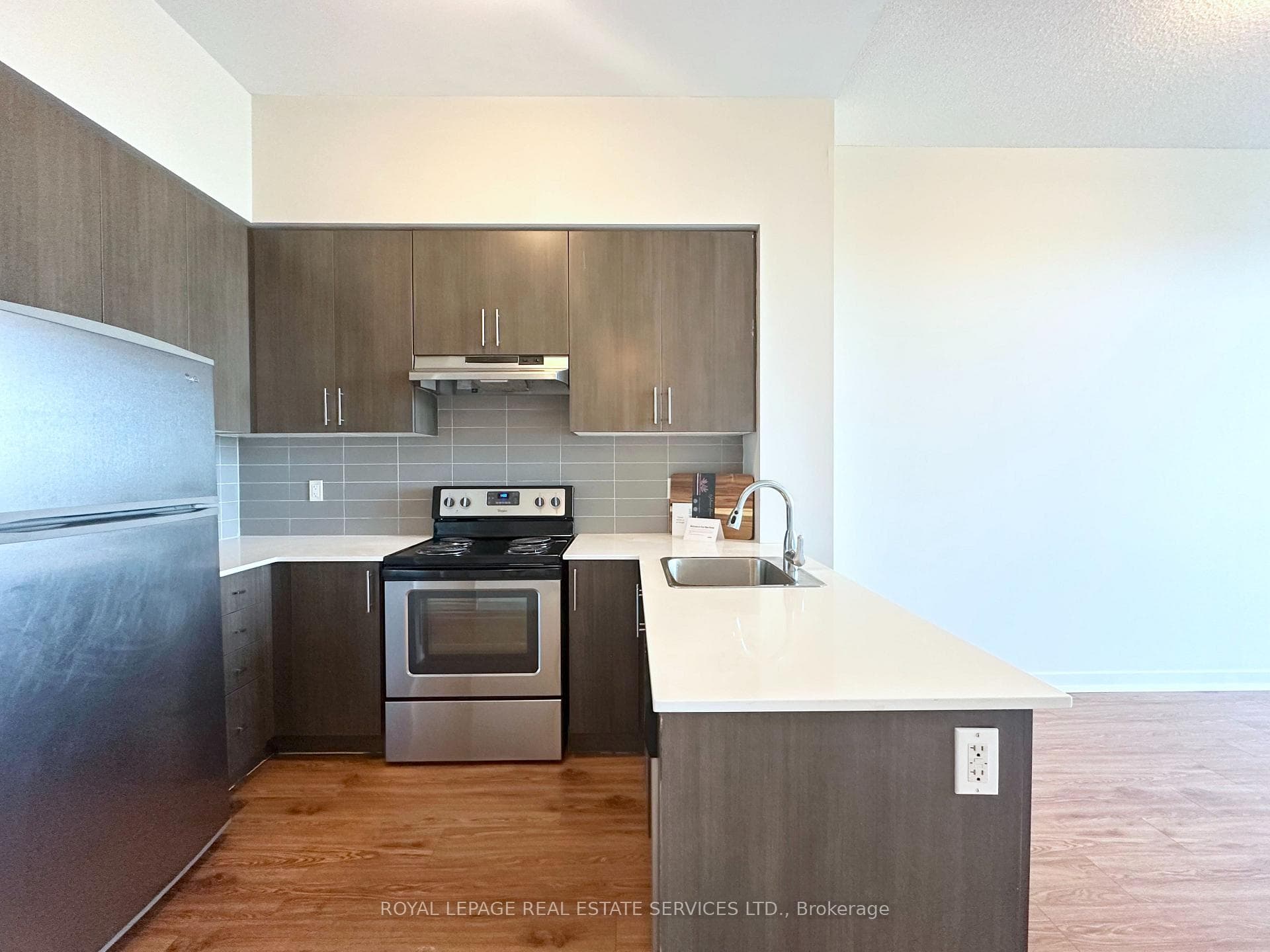 188 Clark Boulevard Unit 407 - Condo photo 3 of 17 in Brampton, Ontario
