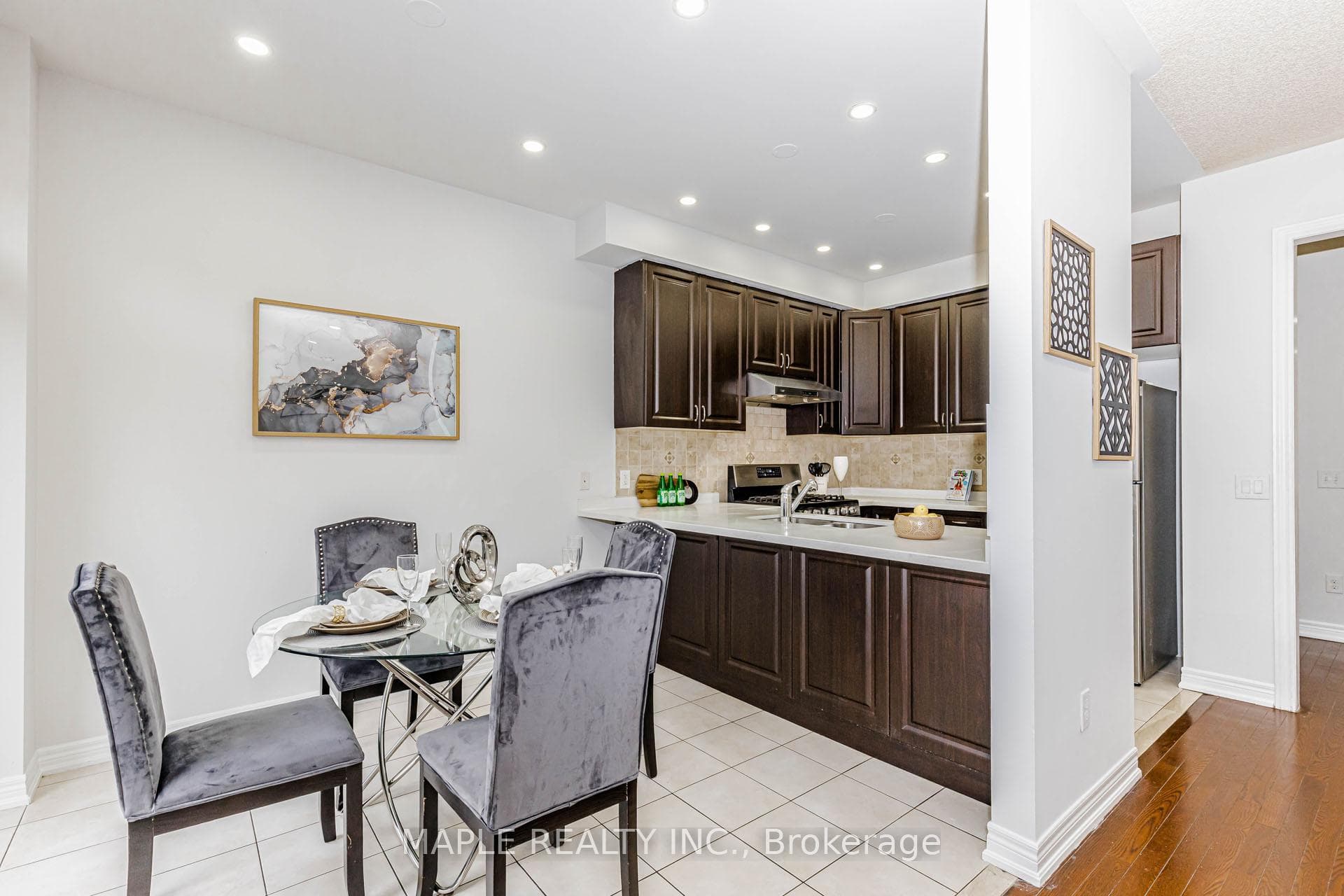10 Eastlake Road - Semi-Detached photo 16 of 50 in Brampton, Ontario