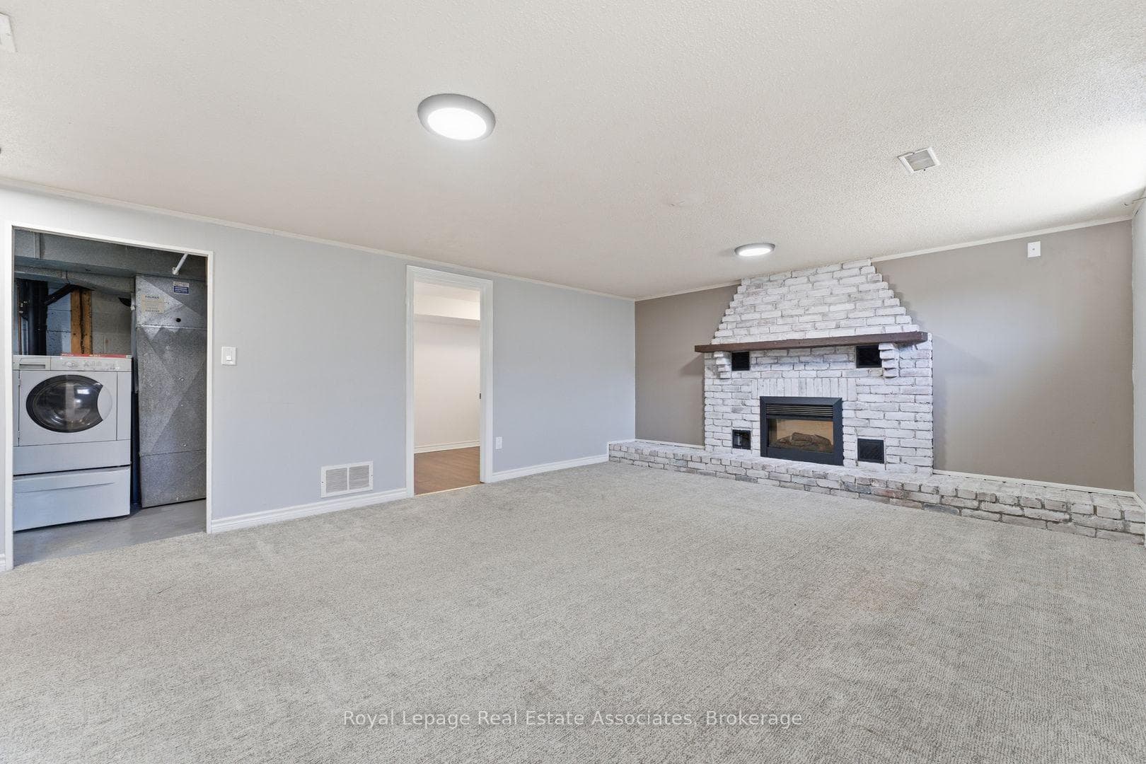 2362 Greenbank Trail - Semi-Detached photo 27 of 50 in Burlington, Ontario