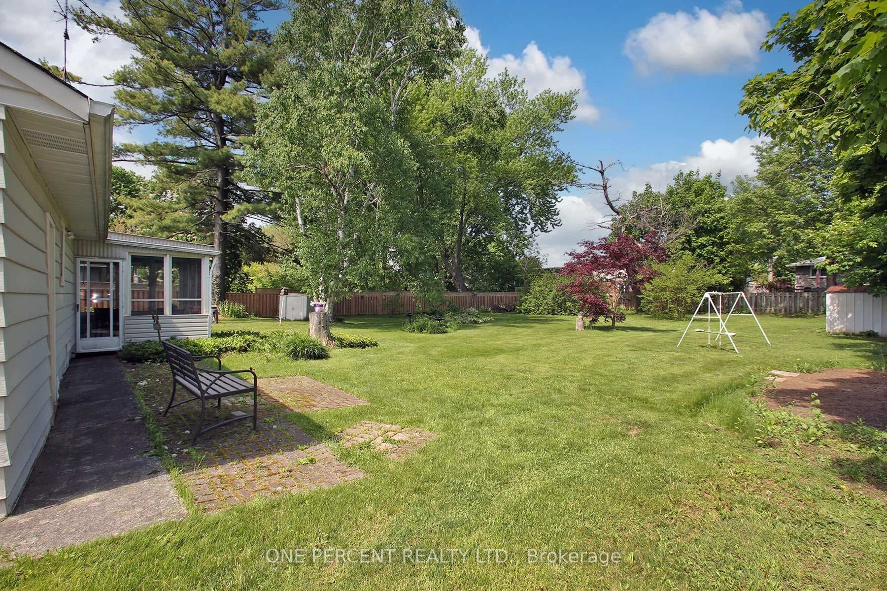 2455 Rebecca Street - Detached photo 25 of 31 in Oakville, Ontario