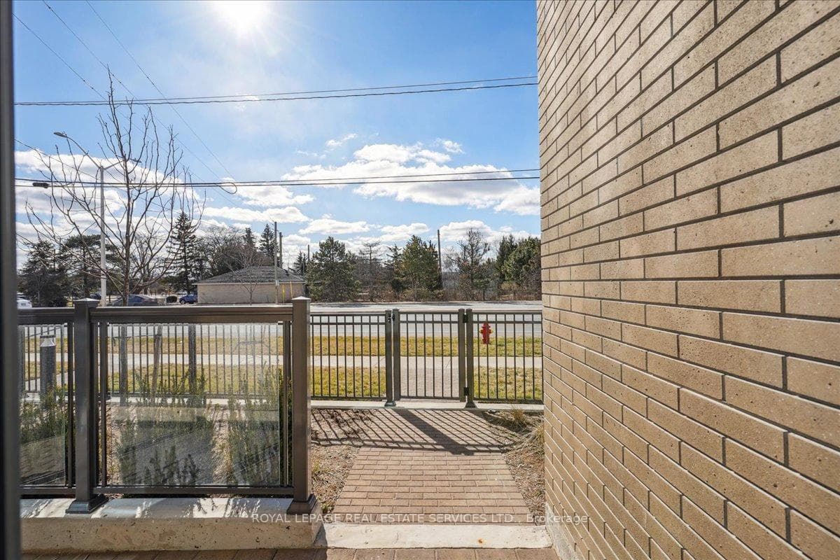 509 Dundas Street Unit 103 - Condo photo 21 of 40 in Oakville, Ontario