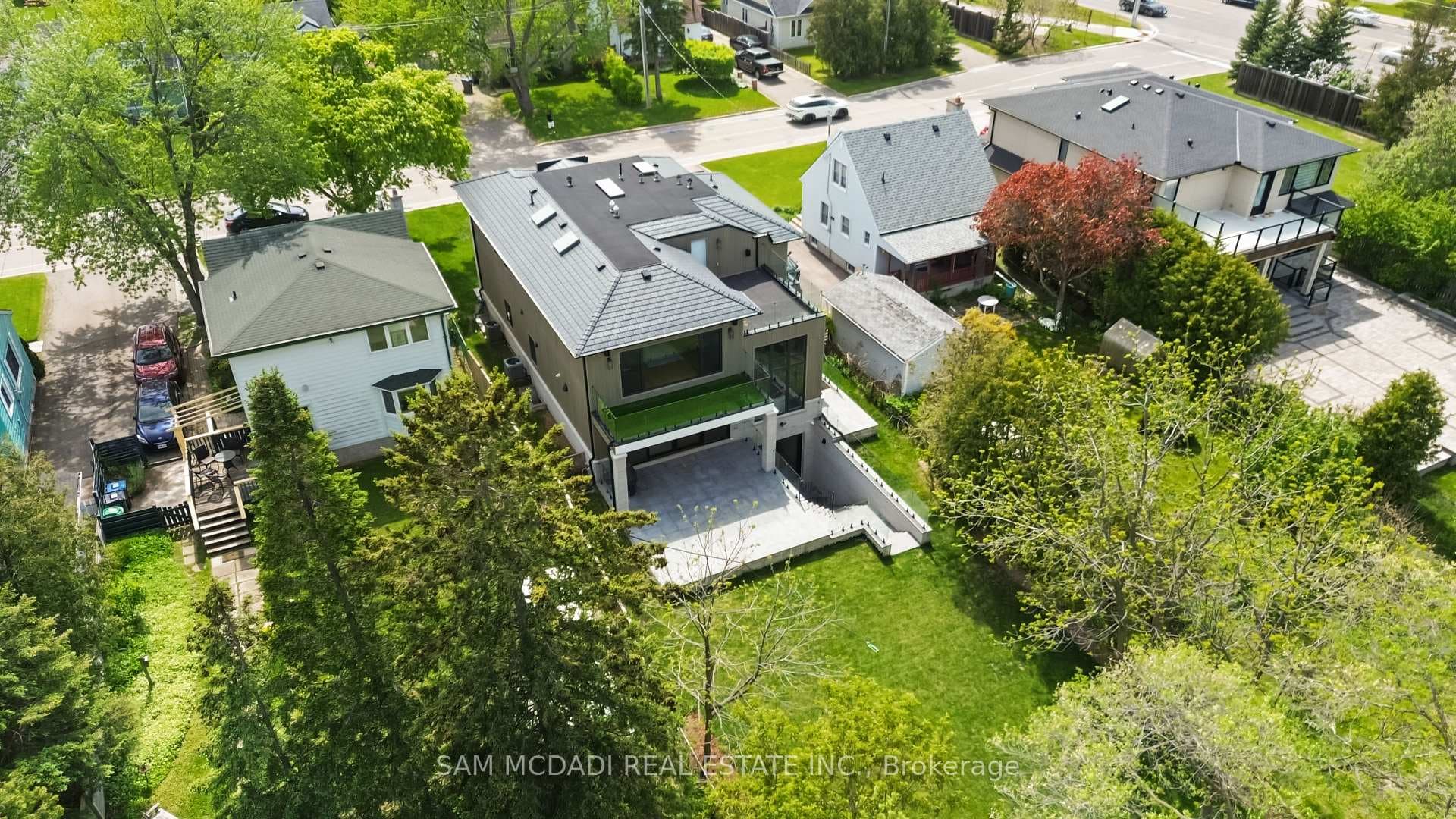 9 Earl Street - Detached photo 45 of 47 in Mississauga, Ontario