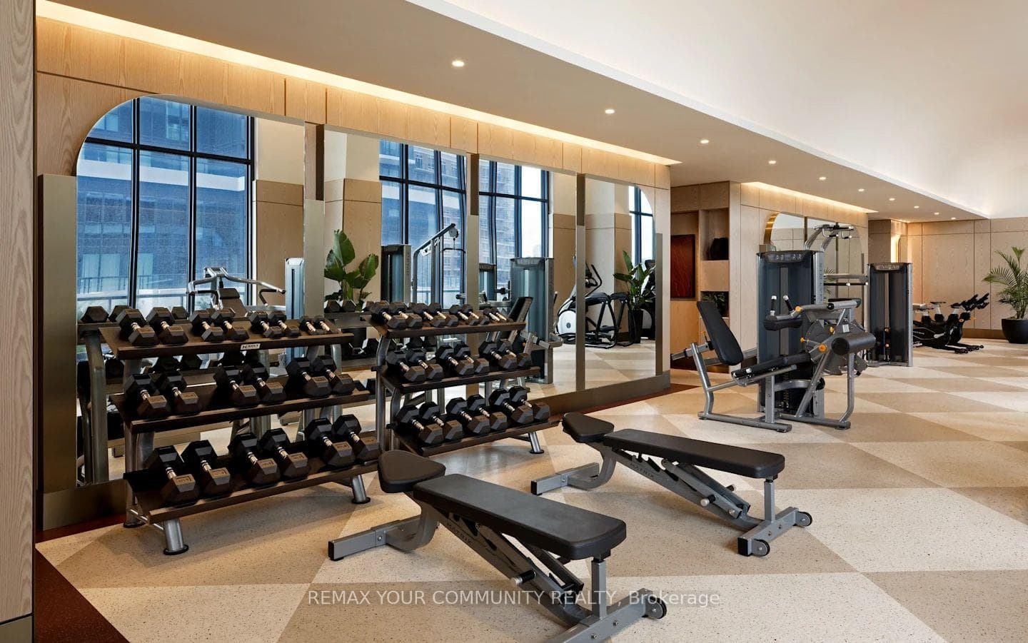 10 Inn On The Park Drive Unit 110 - Condo photo 38 of 38 in Don Mills / Parkwoods / Victoria Village, Ontario