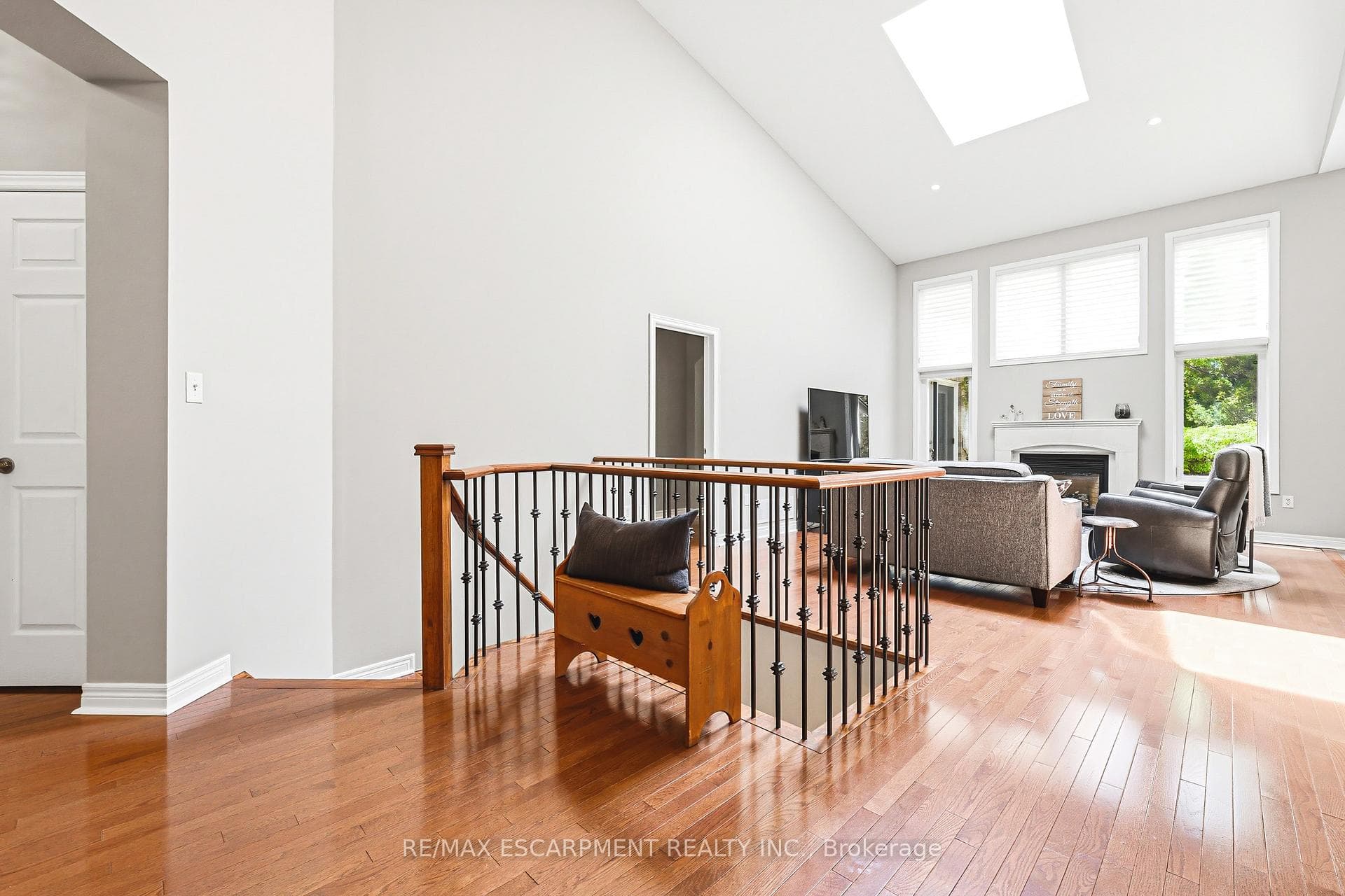2178 Berwick Drive - Detached photo 7 of 50 in Burlington, Ontario