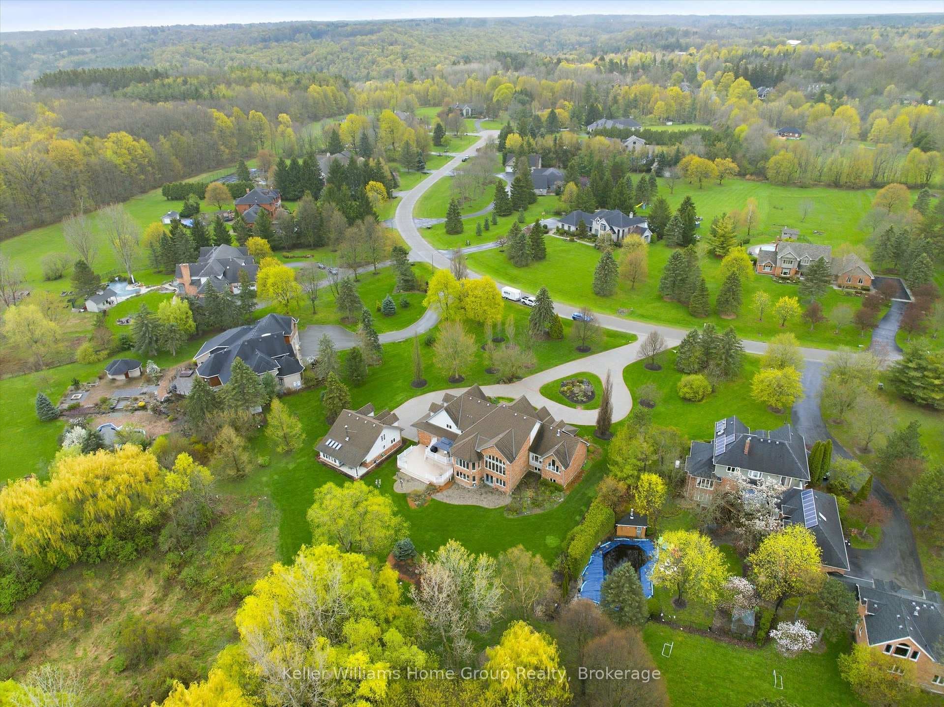 6423 Chelsea Road - Detached photo 48 of 49 in Burlington, Ontario