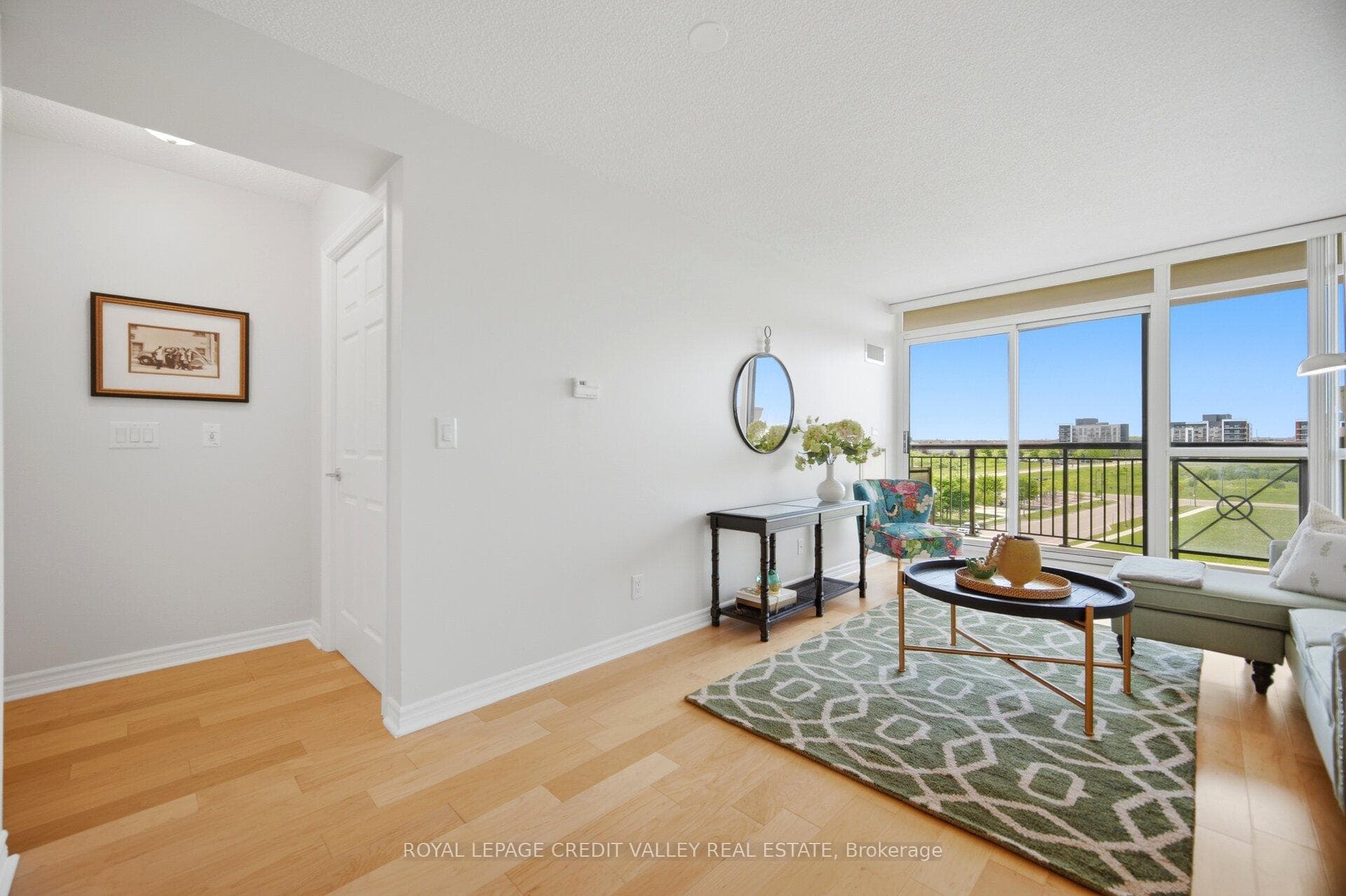 2379 Central Park Drive Unit 501 - Condo photo 11 of 38 in Oakville, Ontario