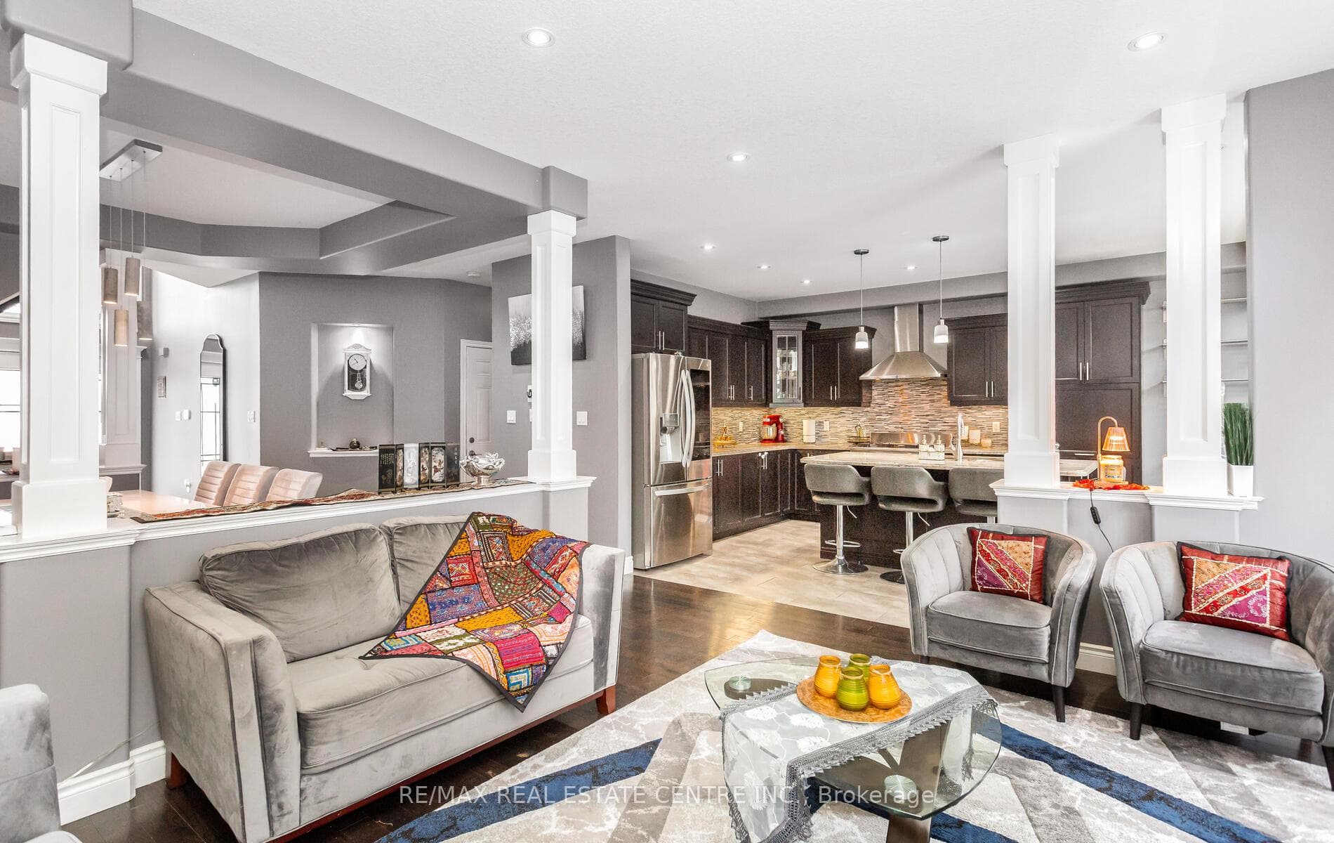 31 Rianna Court - Single Family Home photo 11 of 50 in Hamilton, Ontario