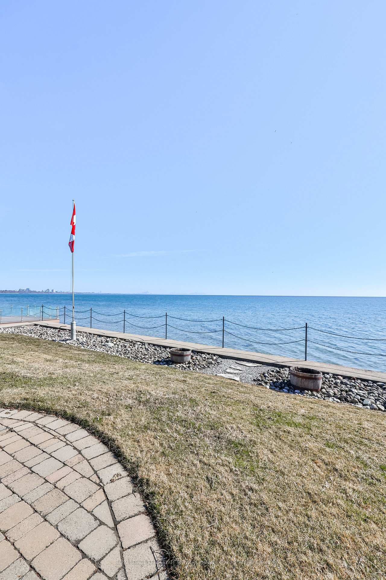 1460 Watersedge Road - Detached photo 18 of 24 in Mississauga, Ontario