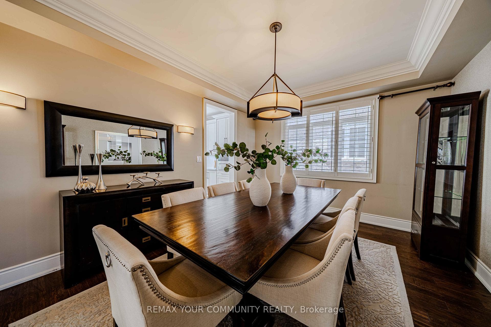 3447 Liptay Avenue - Detached photo 8 of 50 in Oakville, Ontario