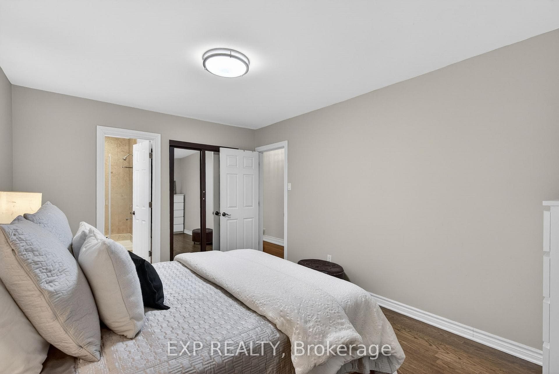 2439 Bridge Road - Detached photo 24 of 50 in Oakville, Ontario