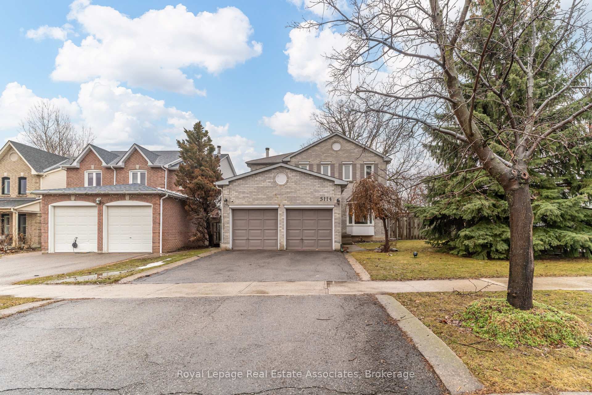 3114 Dalehurst Drive - Single Family Home for sale in Erin Mills, Ontario