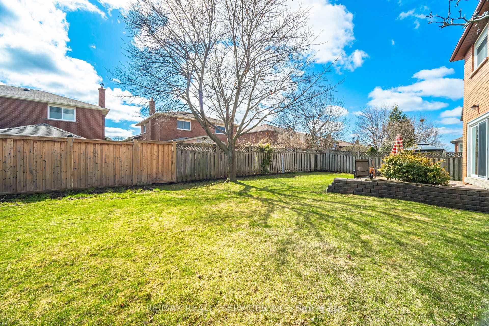 23 Newbury Crescent - Detached photo 47 of 47 in Brampton, Ontario