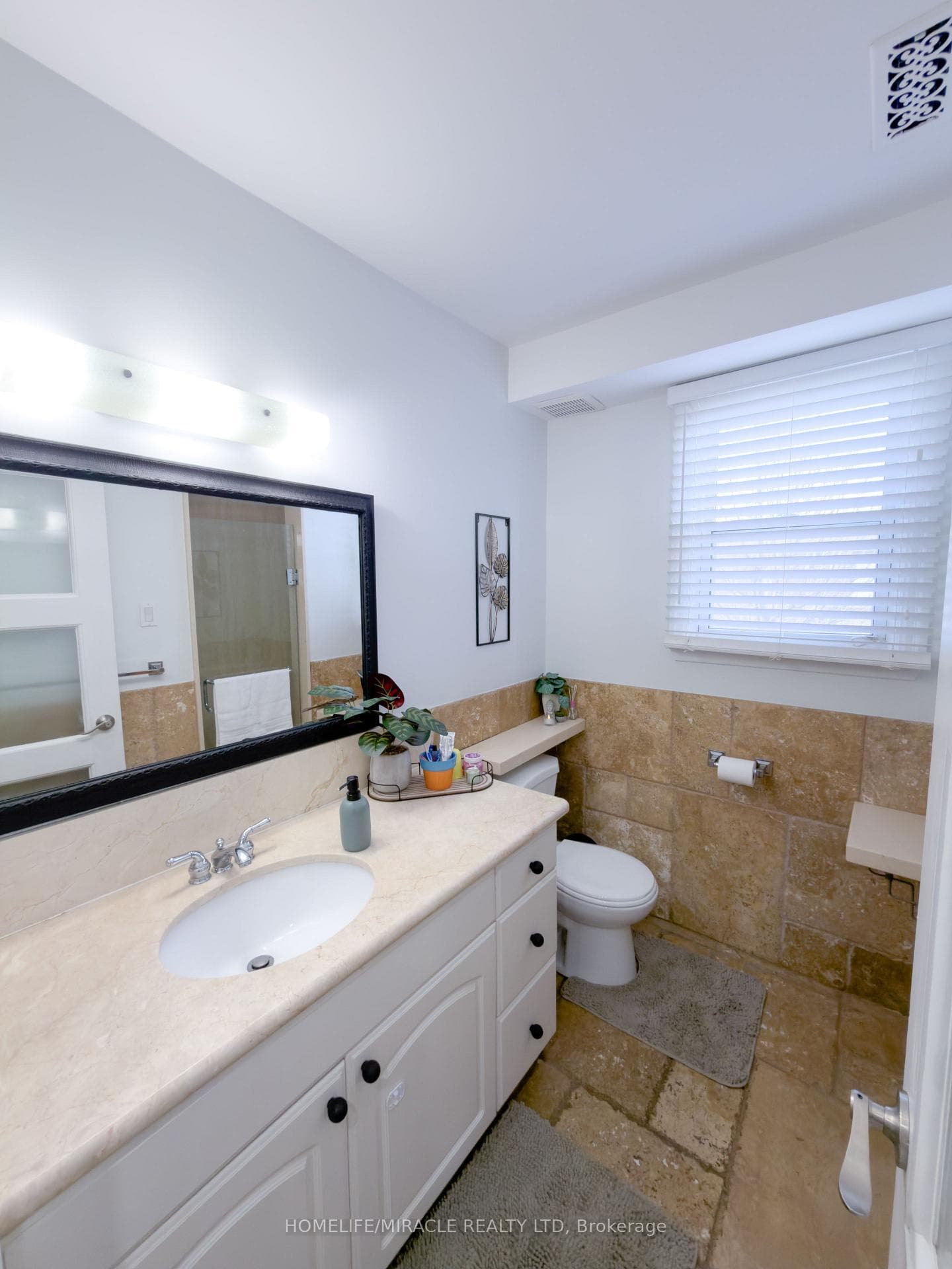 2440 Bromsgrove Road Unit 64 - Condo photo 22 of 40 in Mississauga, Ontario