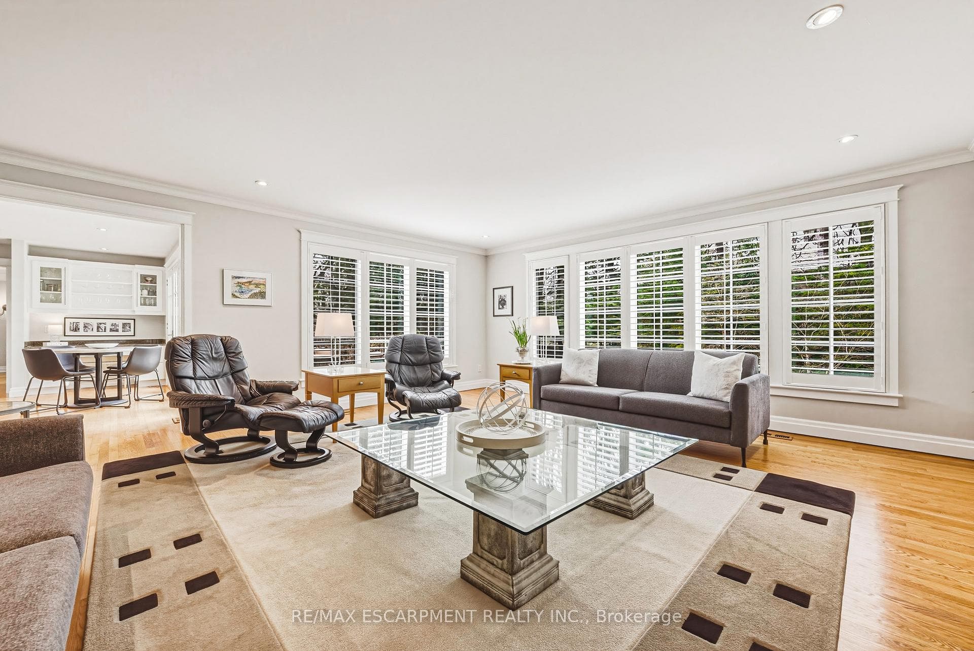 7 Colonial Crescent - Detached photo 14 of 49 in Oakville, Ontario