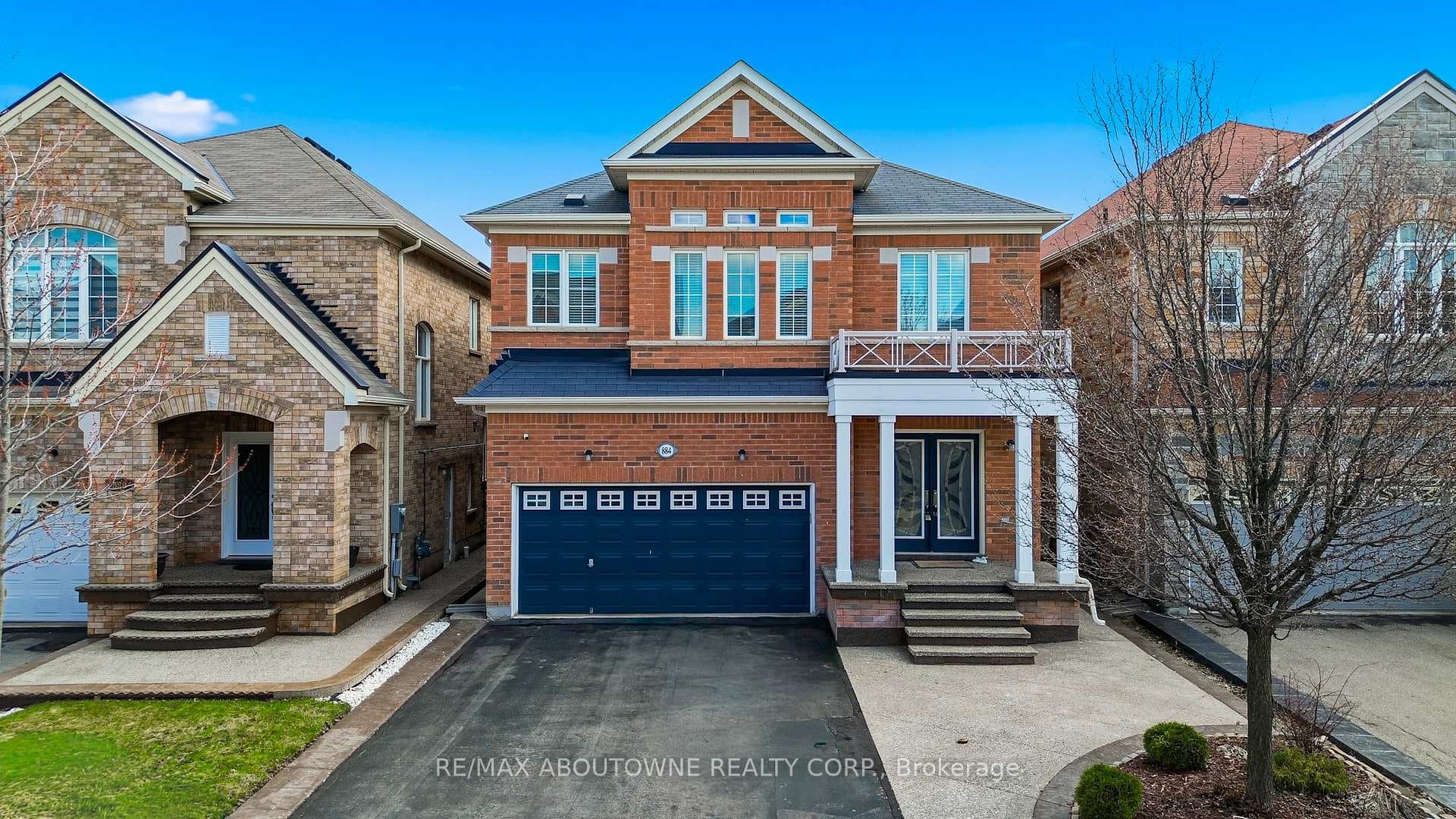 884 Stoutt Crescent - Detached for sale in Old Milton, Ontario