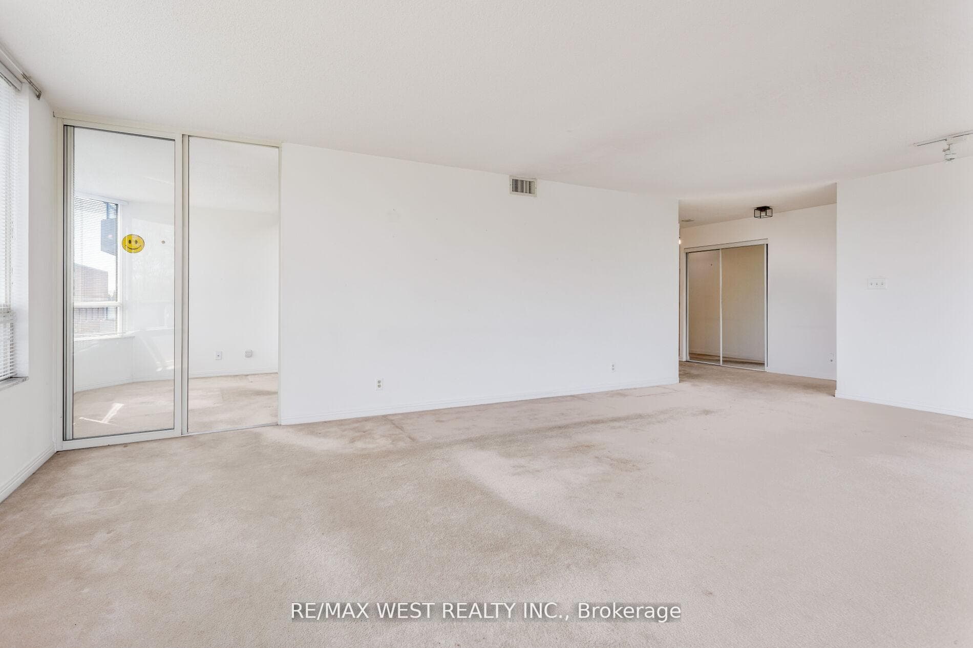 1 Aberfoyle Crescent Unit 411 - Condo photo 9 of 34 in Etobicoke (Islington / Rexdale), Ontario