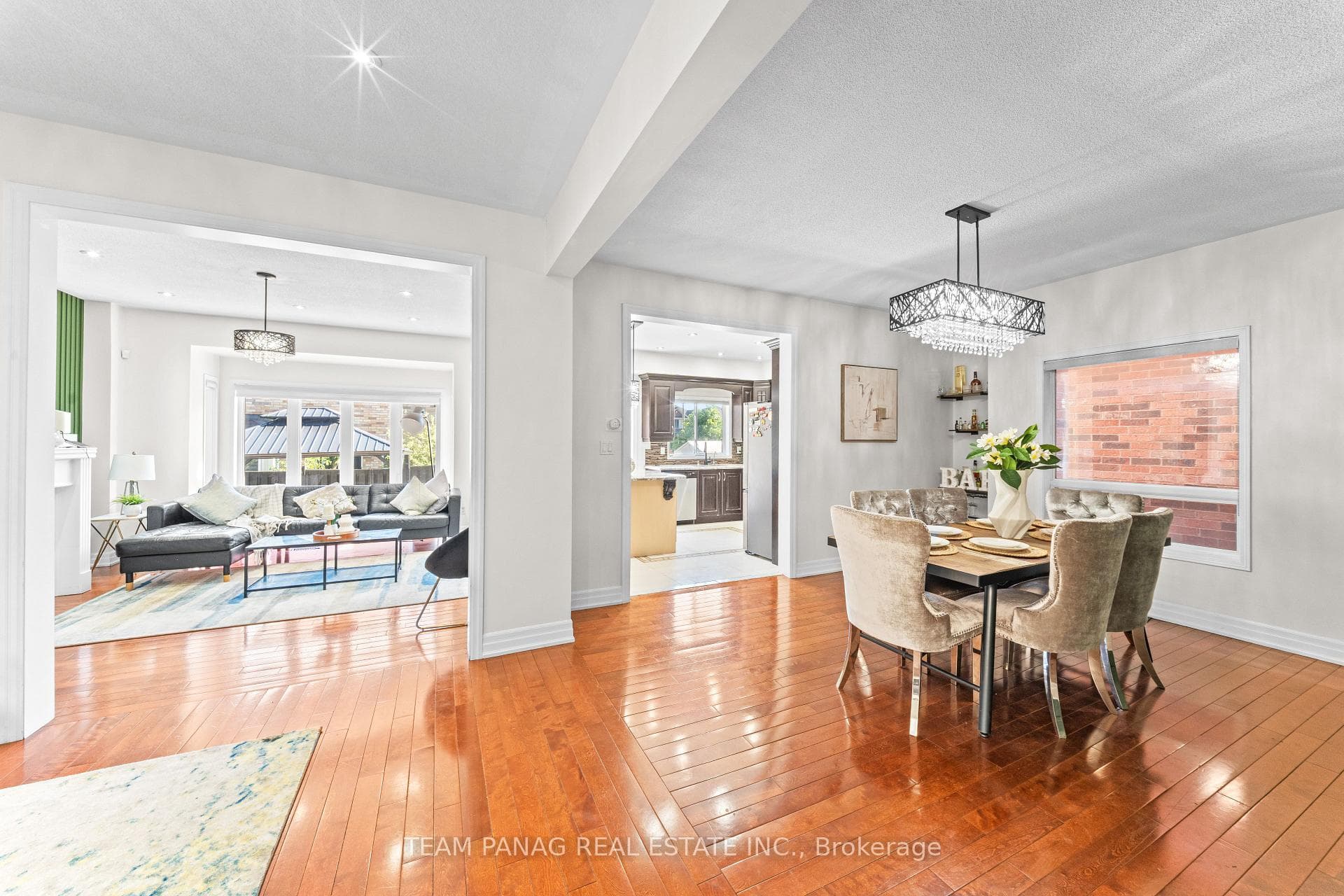 146 Degrassi Cove Circle - Detached photo 11 of 50 in Brampton, Ontario