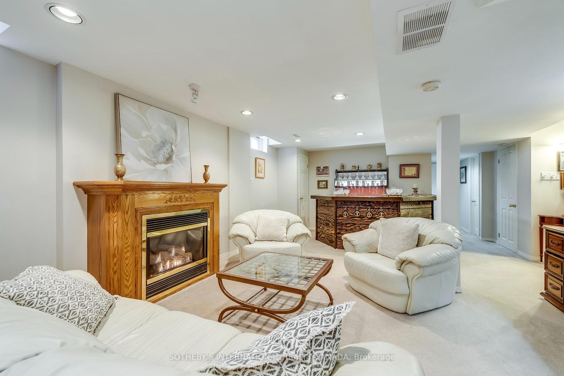 2294 Dale Ridge Drive - Semi-Detached photo 37 of 46 in Oakville, Ontario