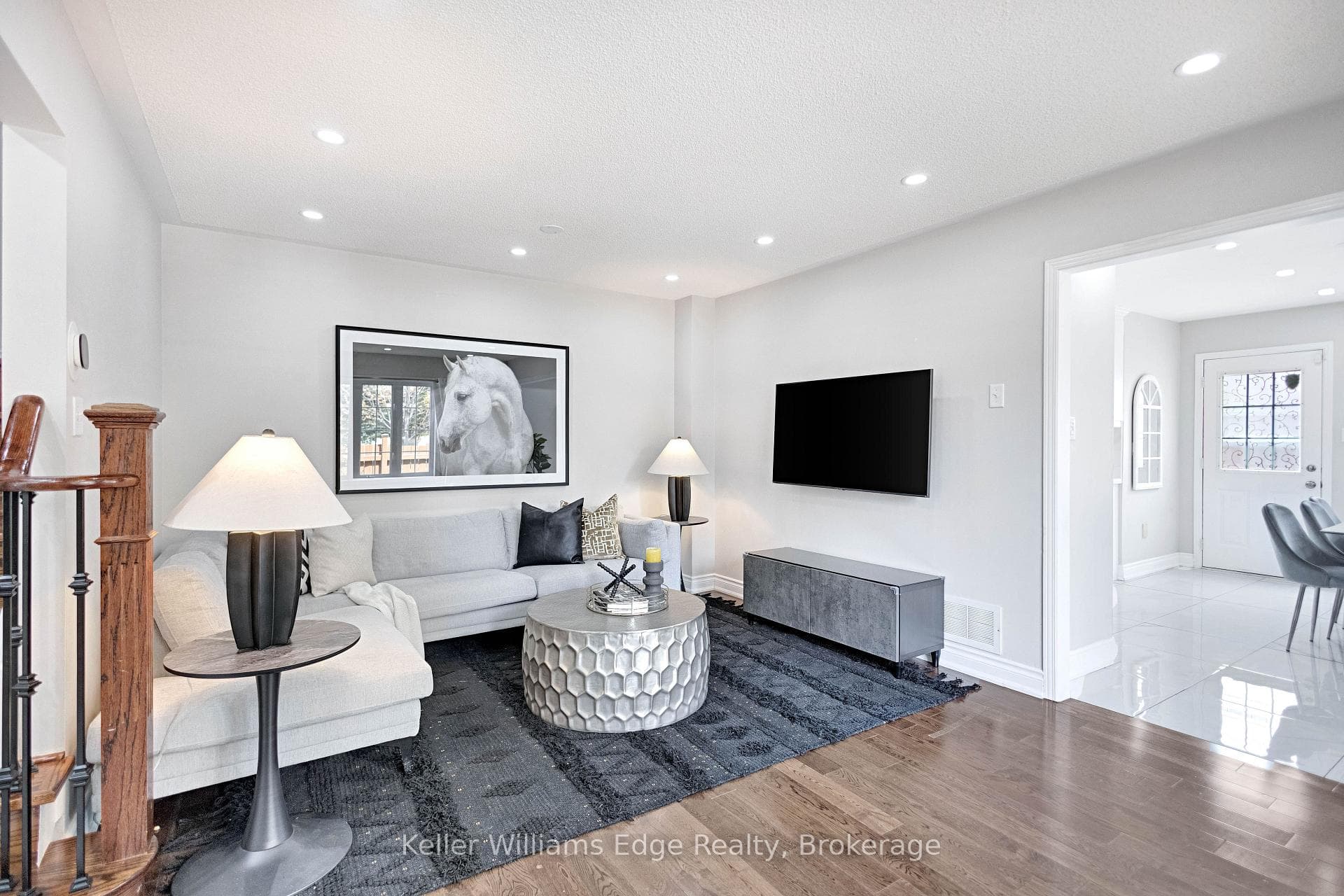 1854 Imperial Way - Townhouse photo 10 of 48 in Burlington, Ontario