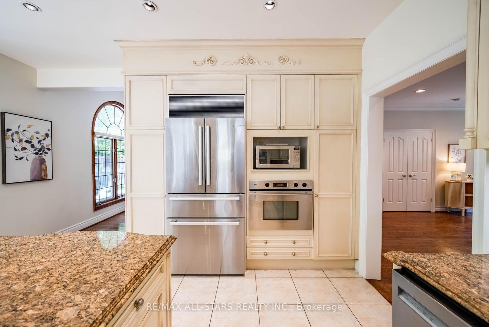 41 Deepwood Crescent - Detached photo 14 of 50 in Don Mills / Parkwoods / Victoria Village, Ontario