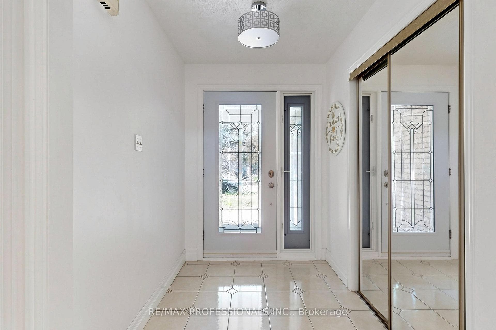 970 Silversmith Drive - Detached photo 19 of 50 in Mississauga, Ontario