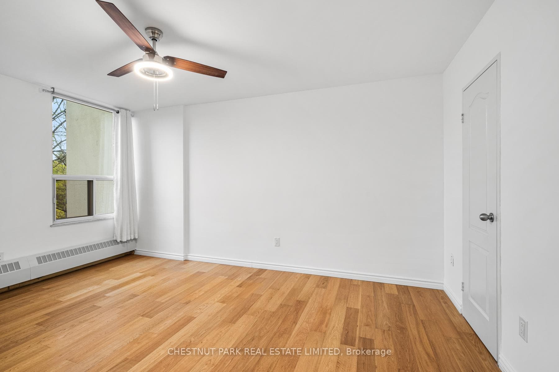 60 Pavane Linkway N/A Unit 206 - Condo photo 27 of 45 in Flemingdon Park / Don Mills, Ontario