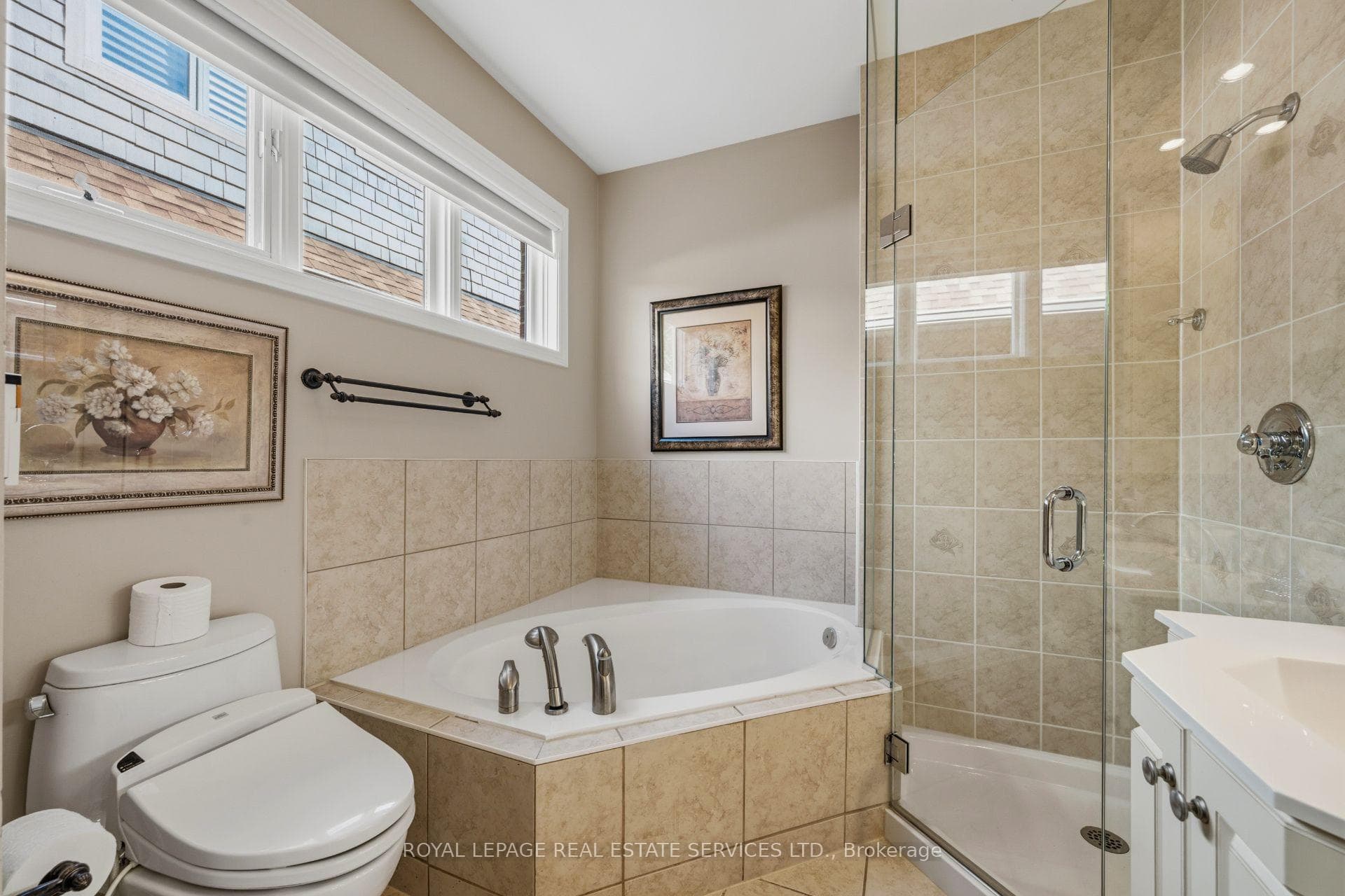 2130 Dickson Road Unit 10 - Condo photo 26 of 49 in Mississauga, Ontario