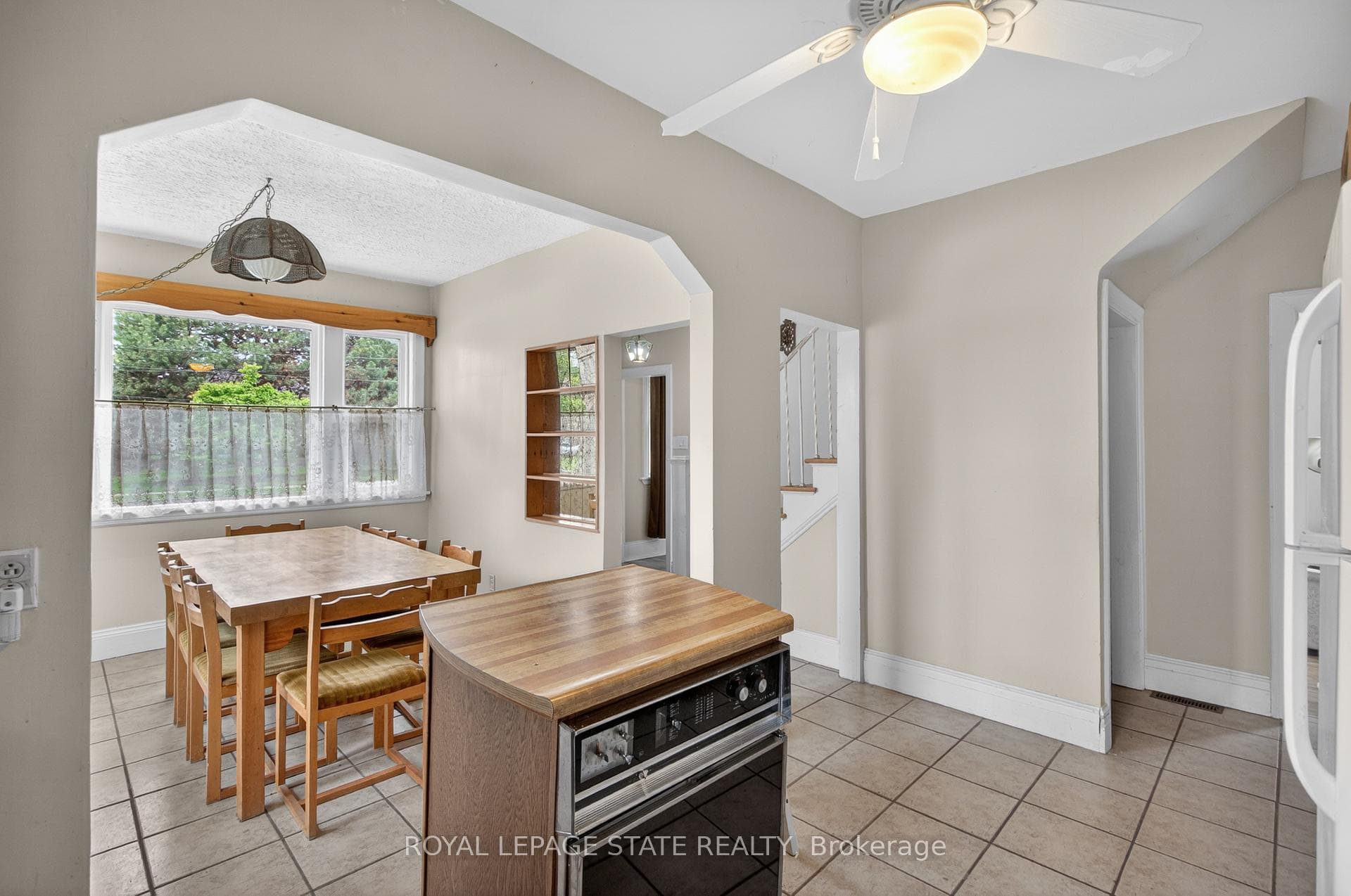 893 Lasalle Park Road - Detached photo 16 of 47 in Burlington, Ontario
