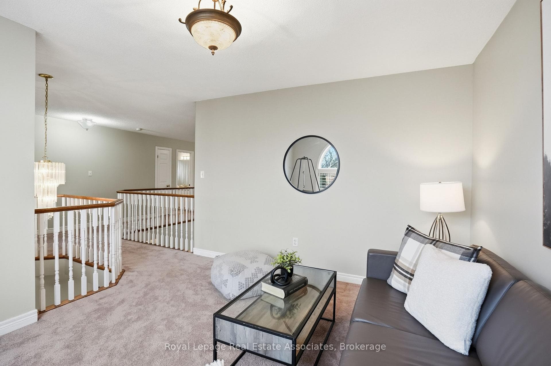 486 Delaney Court - Detached photo 23 of 48 in Burlington, Ontario