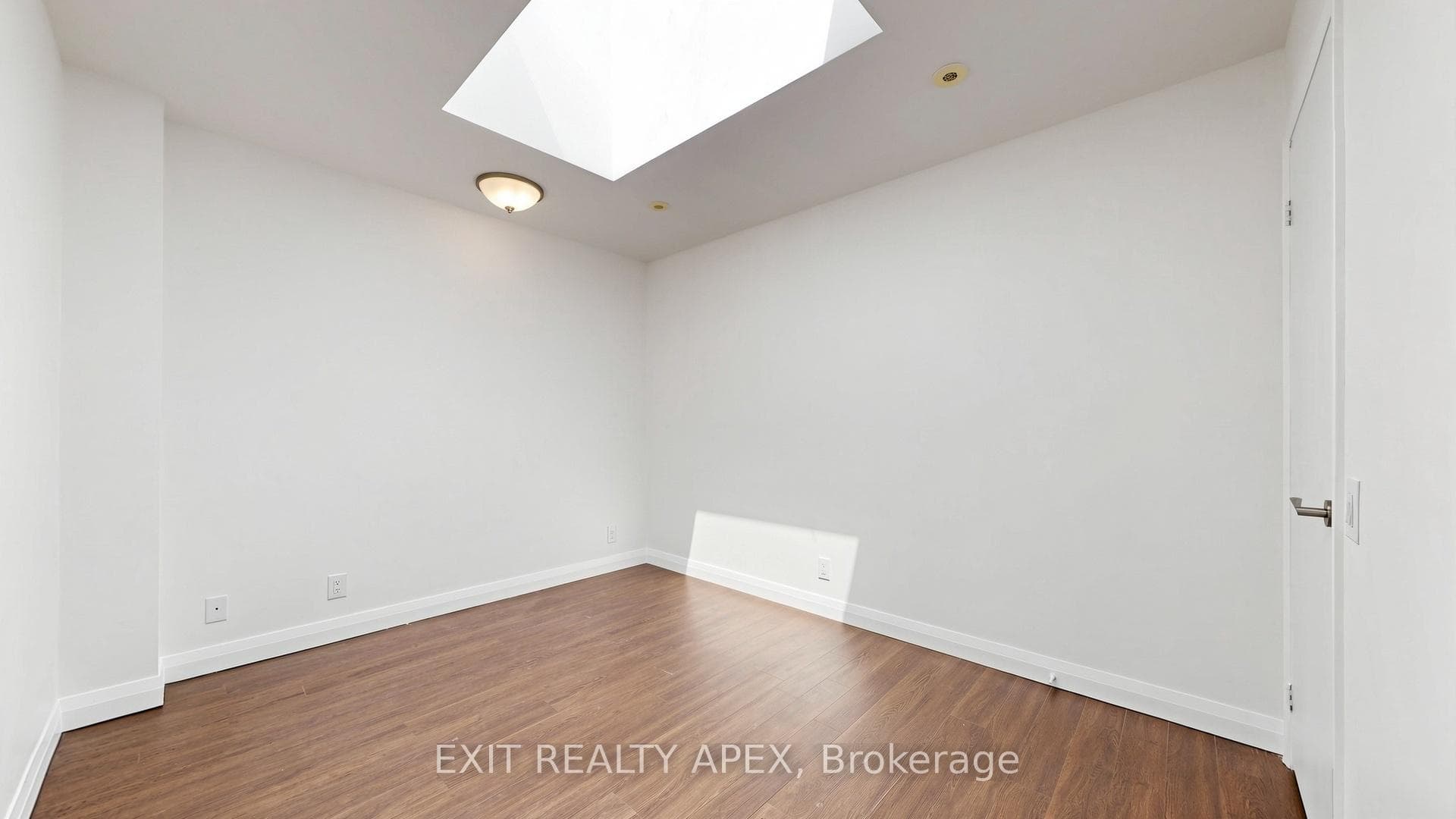 23 Valhalla Inn Road Unit 40 - Condo photo 31 of 50 in Etobicoke (Islington / Rexdale), Ontario