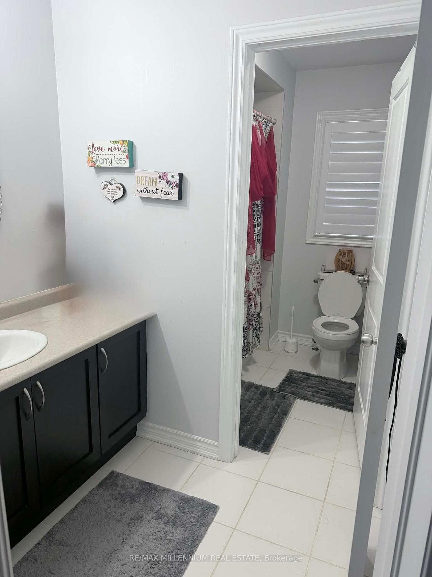29 Monkton Circle - Detached photo 4 of 21 in Brampton, Ontario