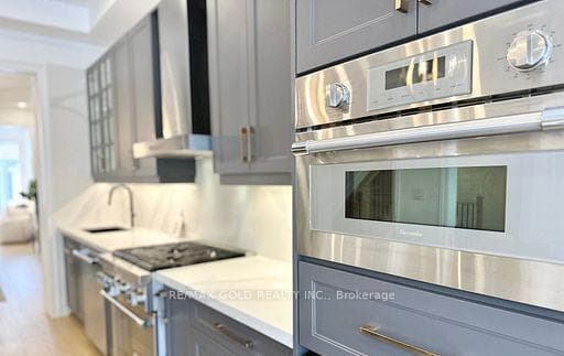 469 Threshing Mill Boulevard - Detached photo 26 of 45 in Oakville, Ontario