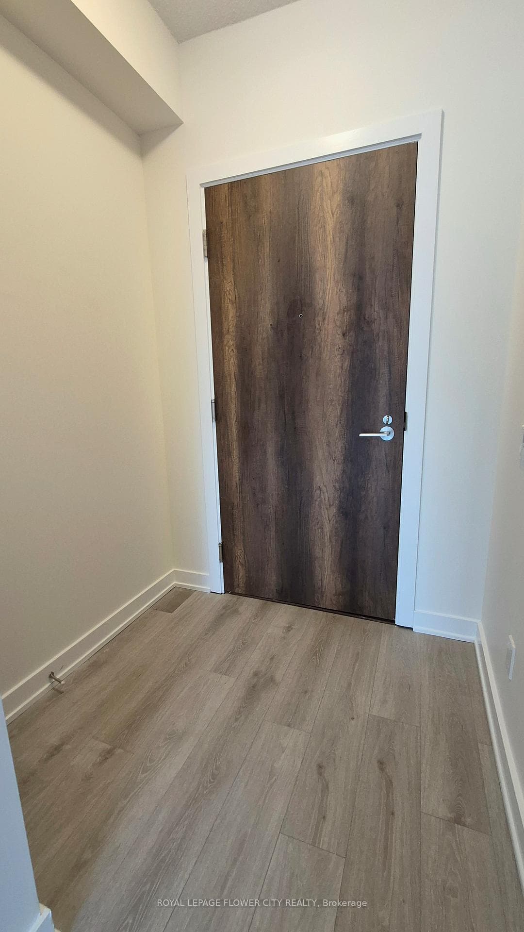 251 Manitoba Street Unit 432 - Condo photo 8 of 16 in Liberty Village / Parkdale / South Parkdale, Ontario