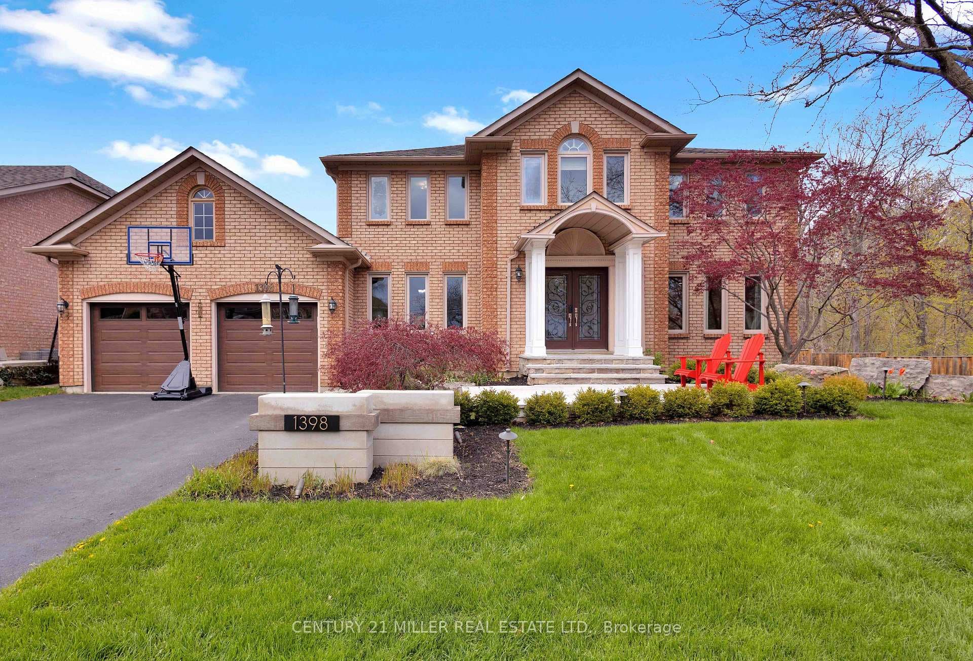 1398 Winterberry Drive - Detached photo 1 of 46 in Burlington, Ontario