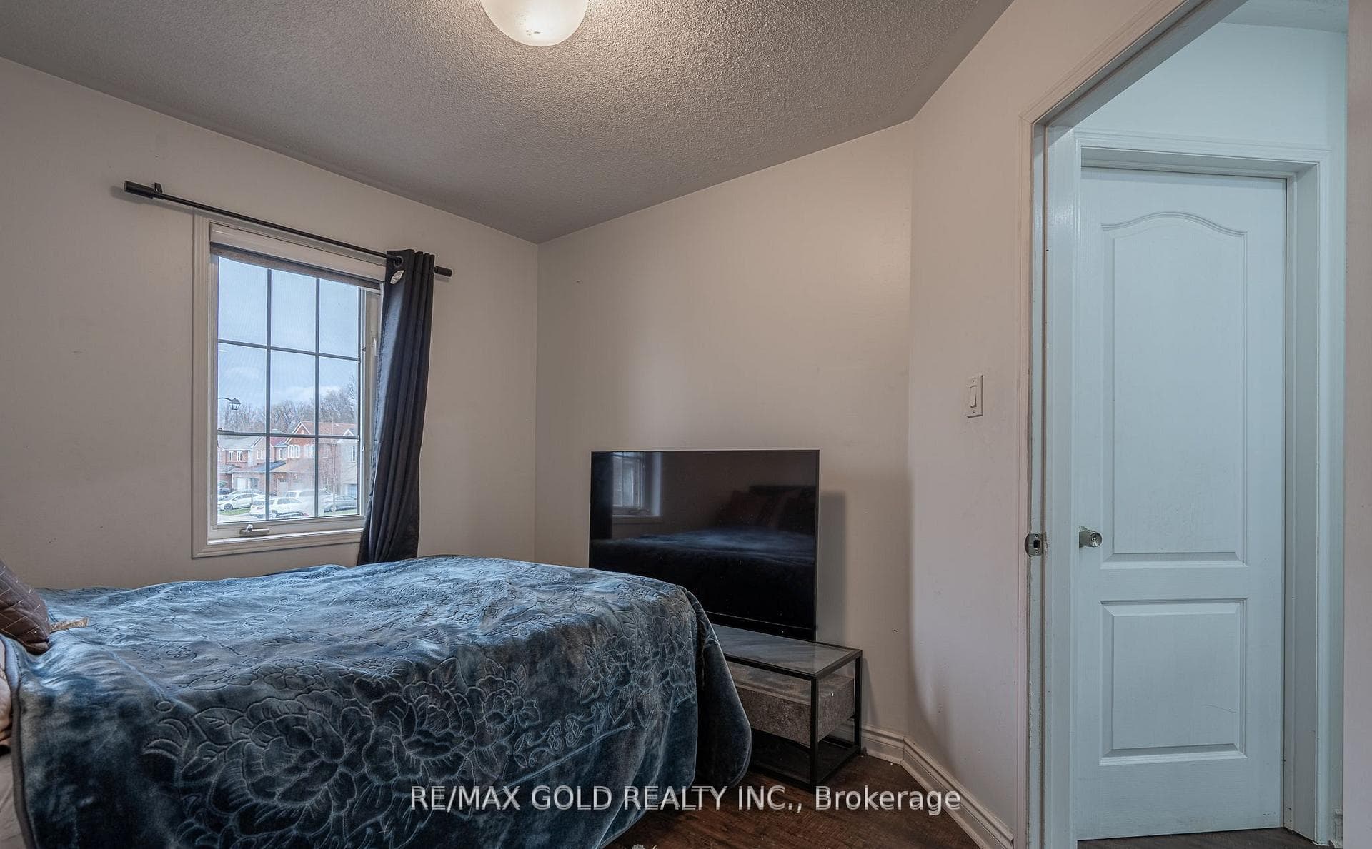 102 Bunchberry Way - Semi-Detached photo 23 of 37 in Brampton, Ontario