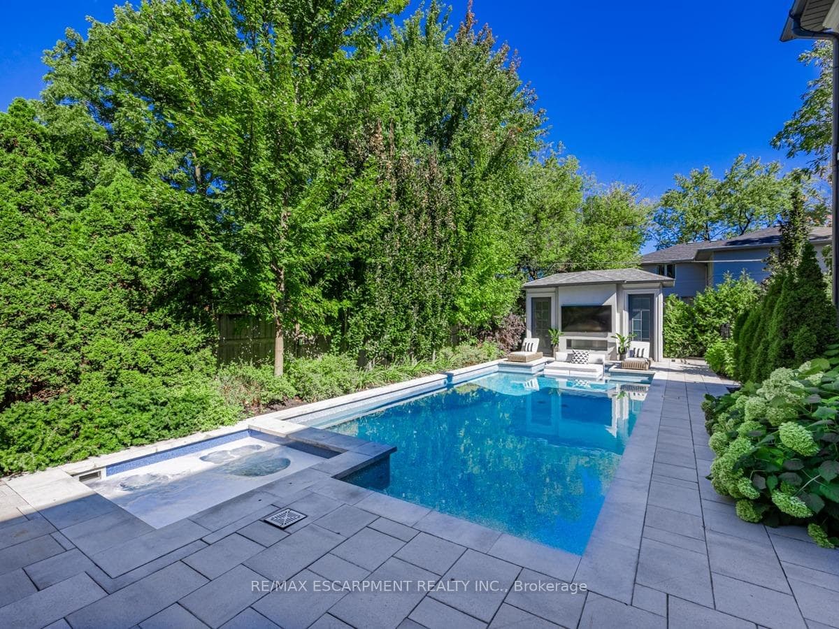 393 Maple Grove Drive - New Construction photo 47 of 49 in Oakville, Ontario