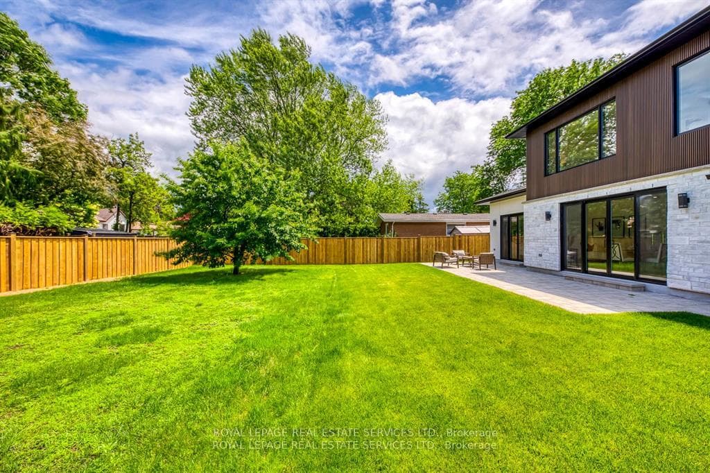 559 Walkers Line - Detached photo 48 of 50 in Burlington, Ontario