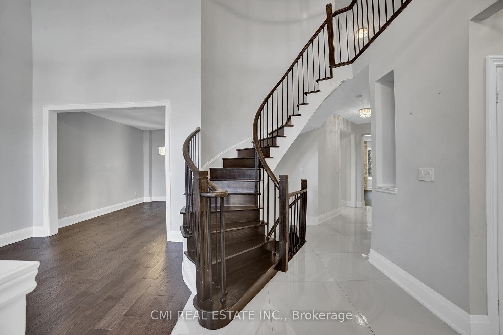2171 Jardine Crescent - Detached photo 37 of 50 in Burlington, Ontario