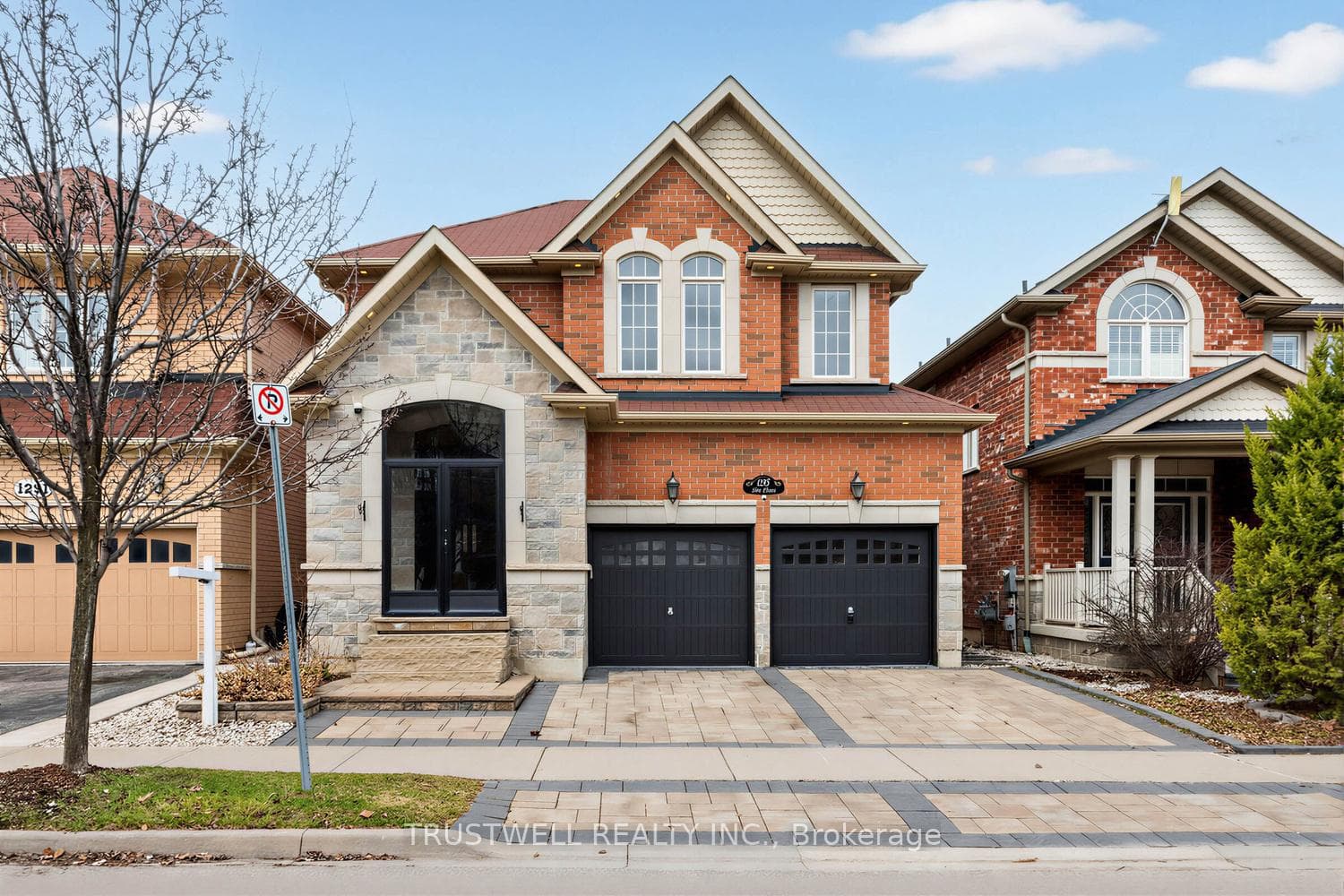 1295 Sim Place - Detached for sale in Old Milton, Ontario