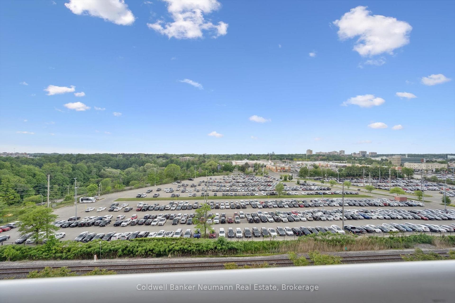 40 Old Mill Road Unit 804 - Condo photo 26 of 31 in Oakville, Ontario