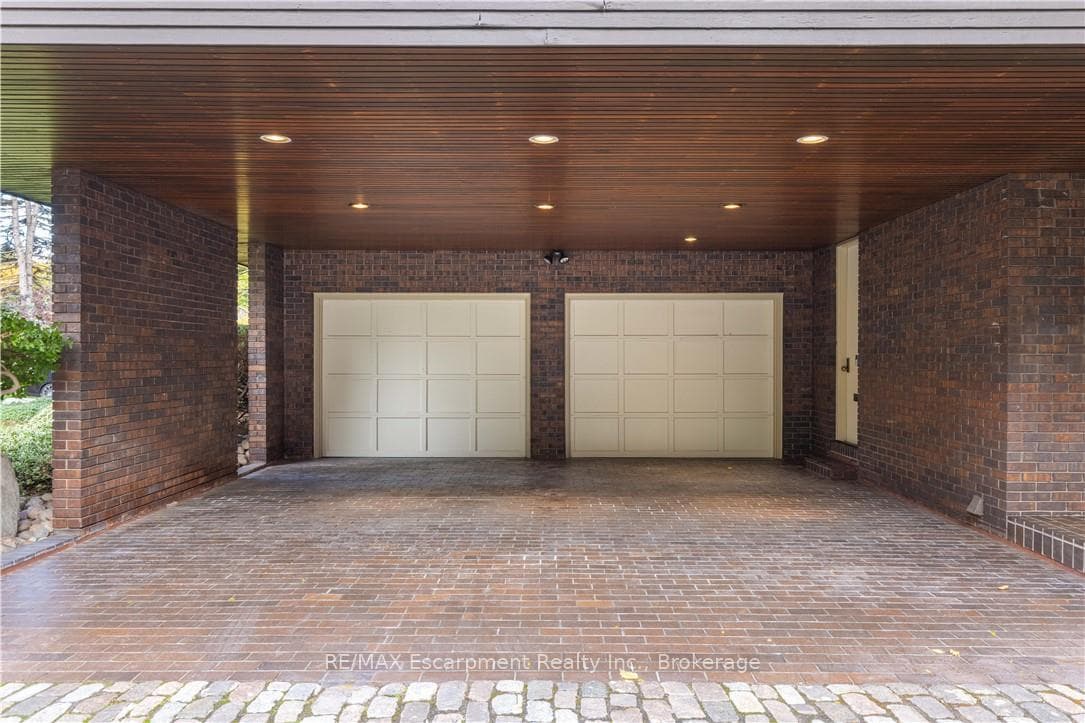 1168 Carey Road - Detached photo 34 of 35 in Oakville, Ontario