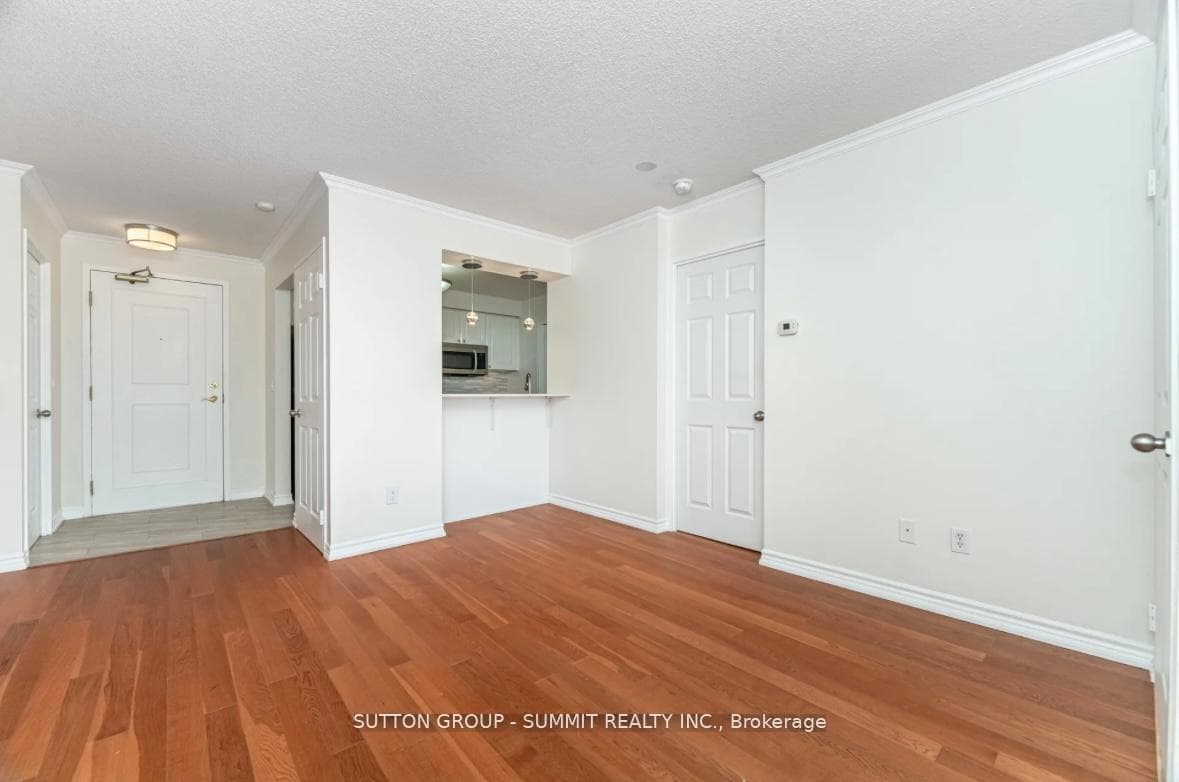 2300 Parkhaven Boulevard Unit 207 - Condo photo 10 of 26 in Oakville, Ontario