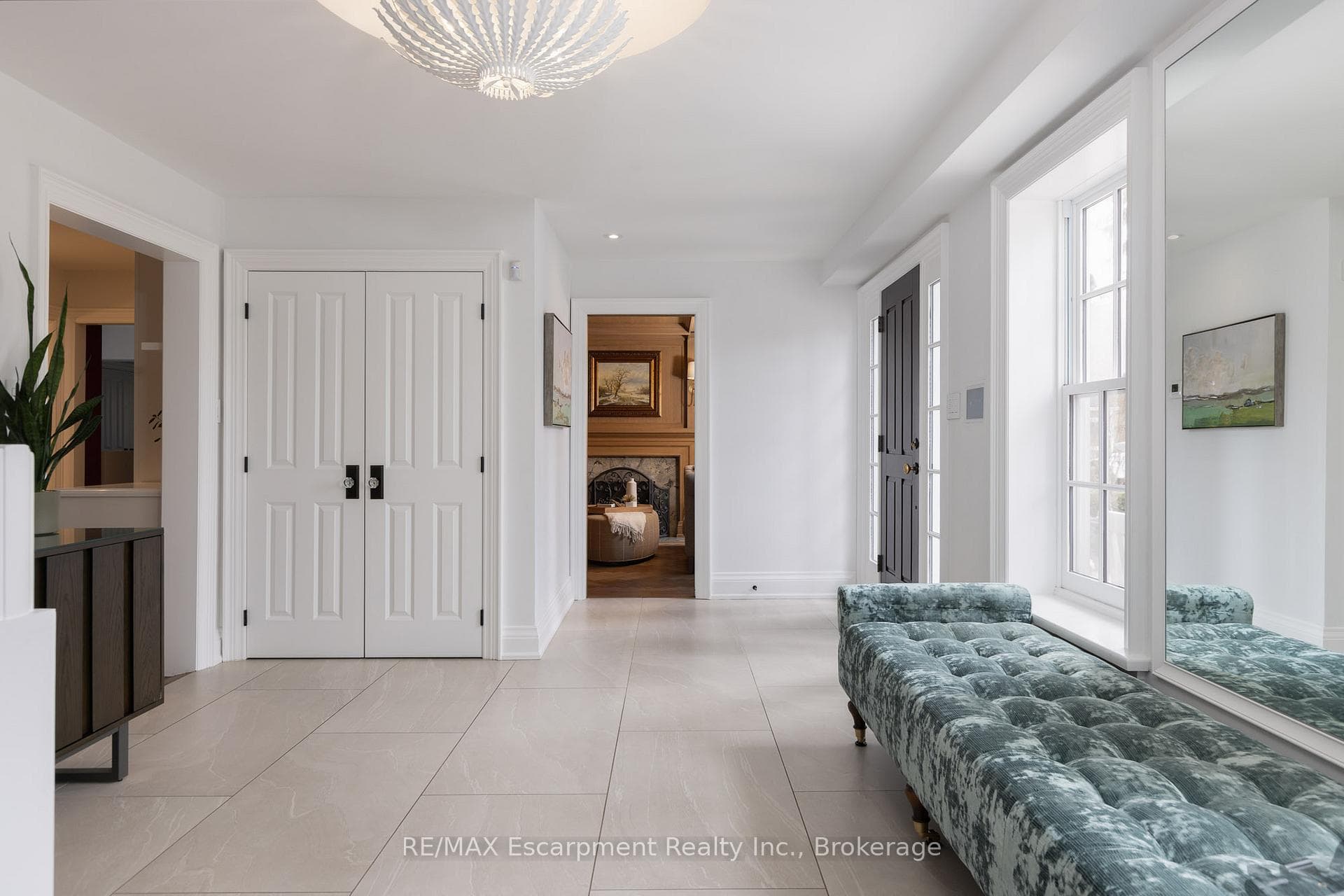 146 Abbey Court - Detached photo 18 of 45 in Oakville, Ontario