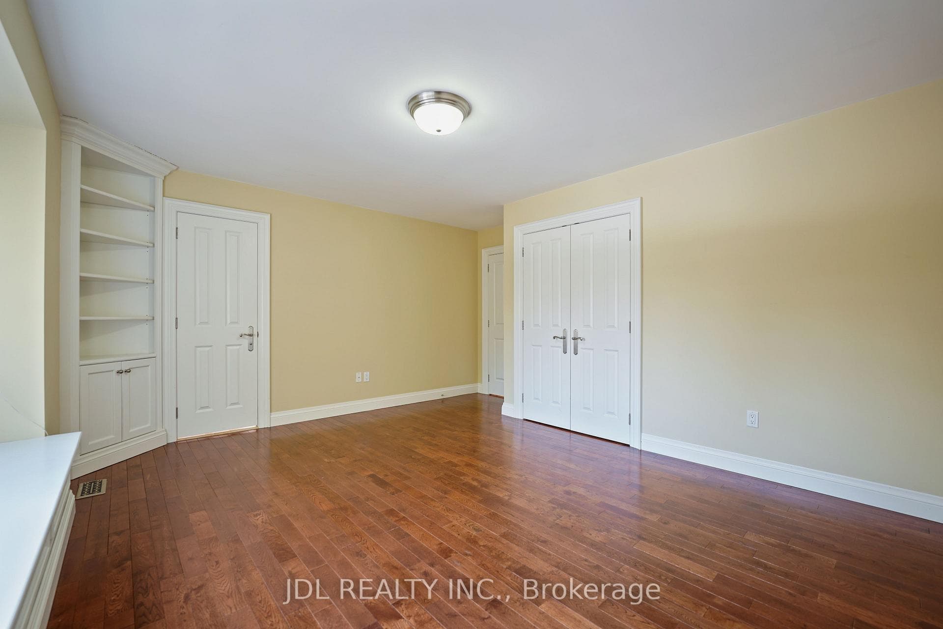 1283 Lindburgh Court - Detached photo 38 of 49 in Mississauga, Ontario