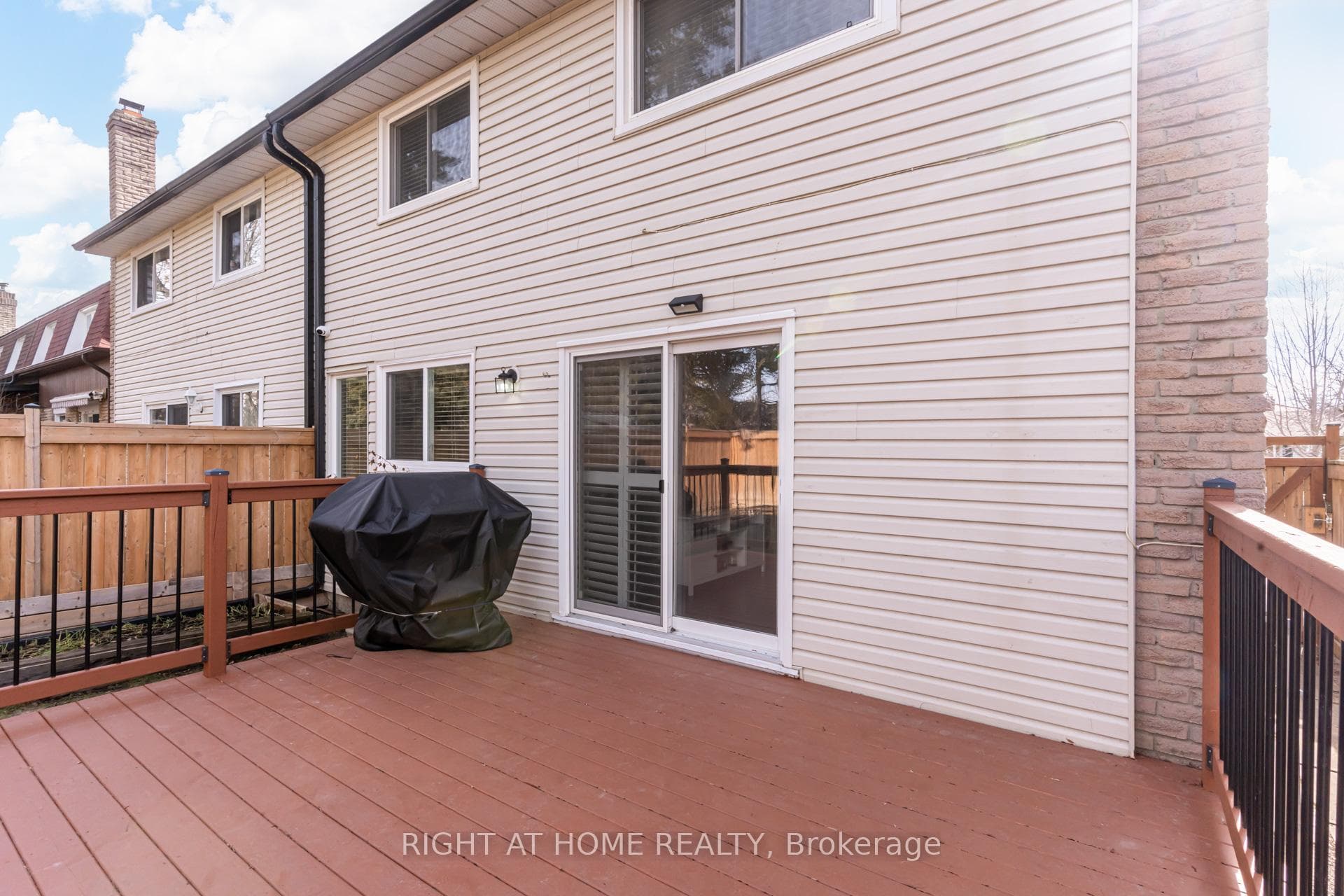 40 Salisbury Circle - Semi-Detached photo 44 of 50 in Brampton, Ontario