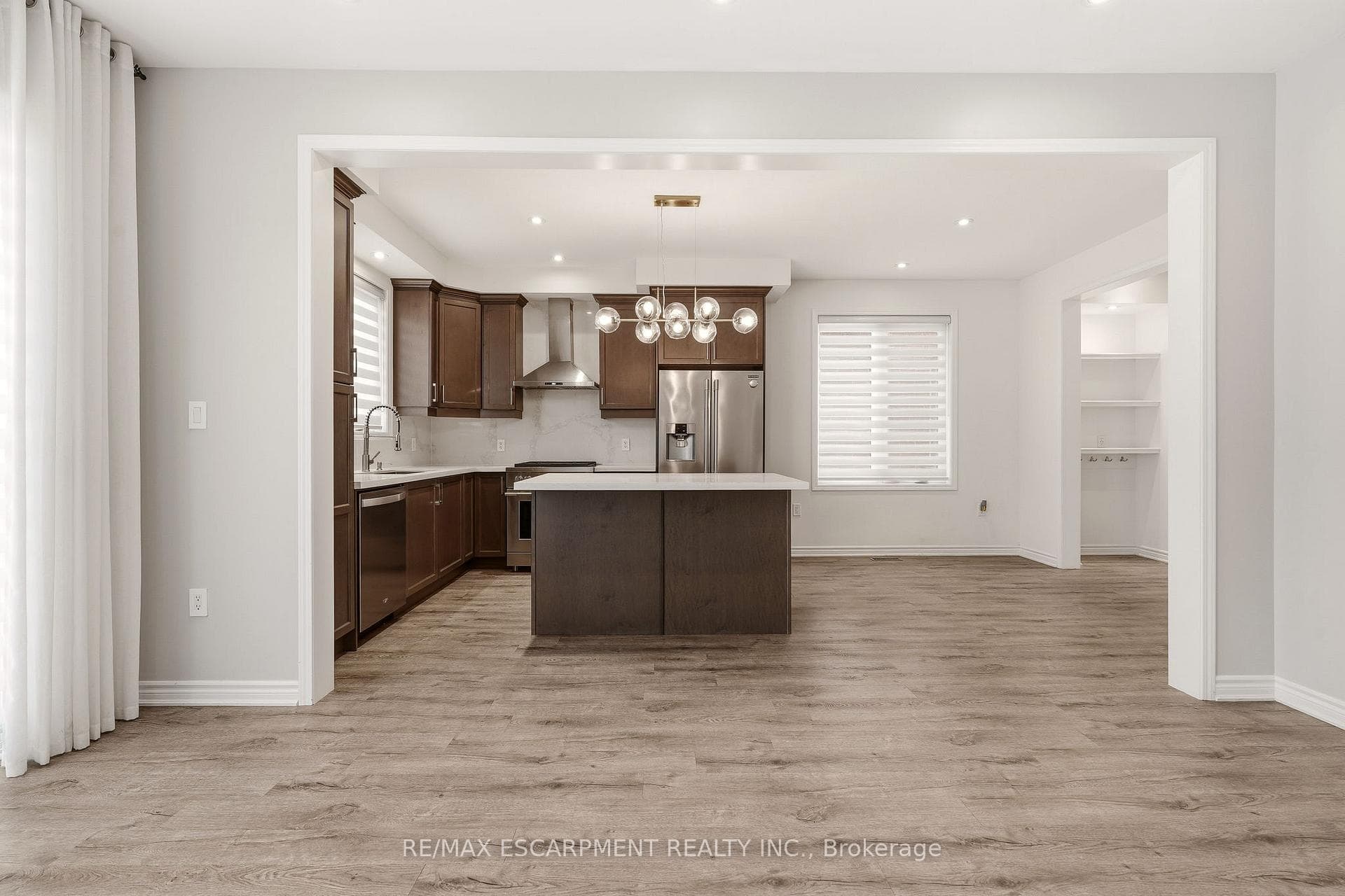 1364 Sycamore Garden - Townhouse photo 15 of 43 in Milton, Ontario