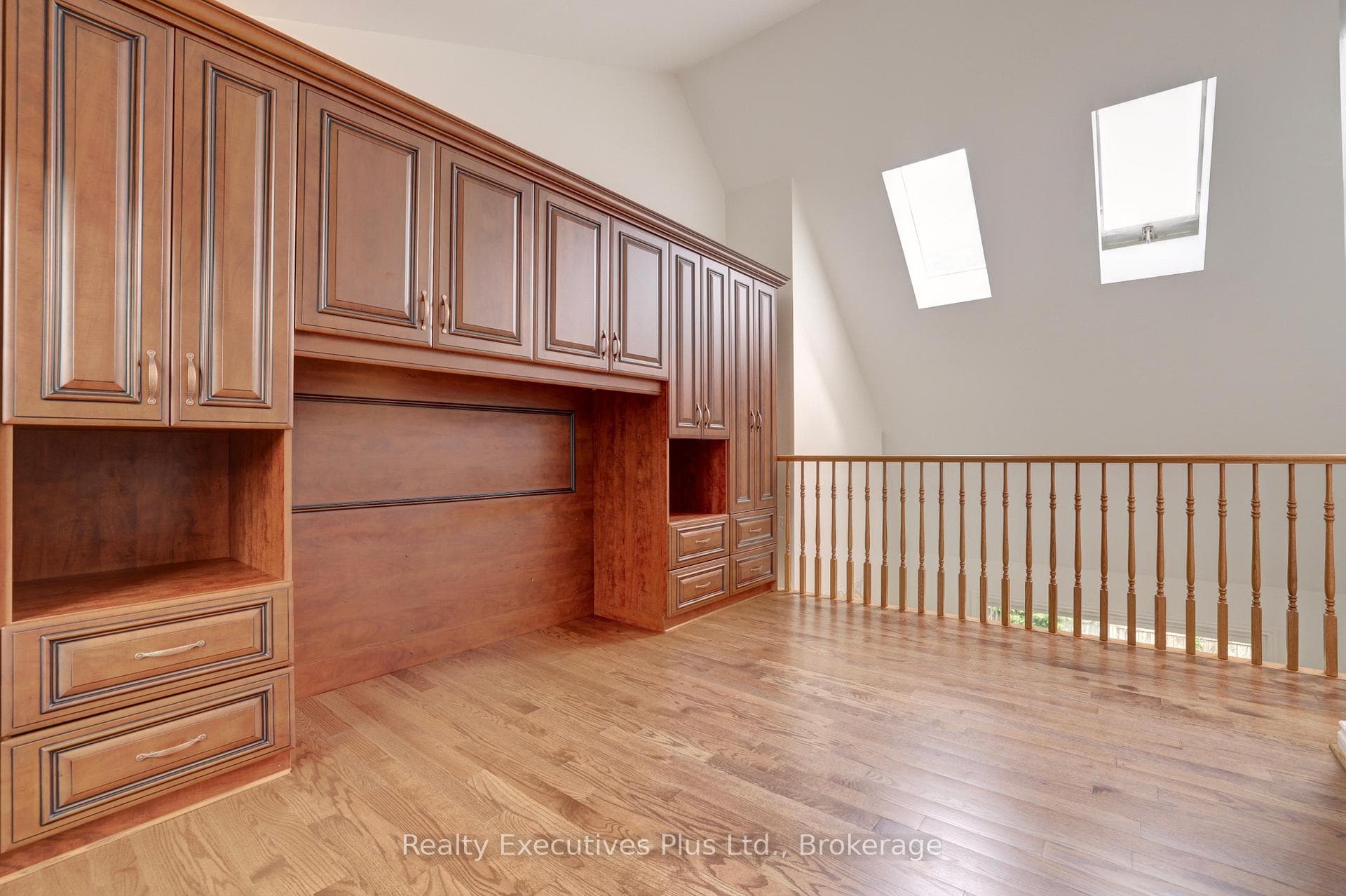 463 Blathwayte Lane - Townhouse photo 23 of 48 in Burlington, Ontario