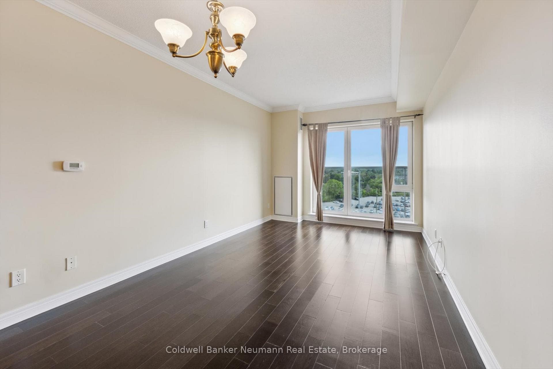 40 Old Mill Road Unit 804 - Condo photo 11 of 31 in Oakville, Ontario
