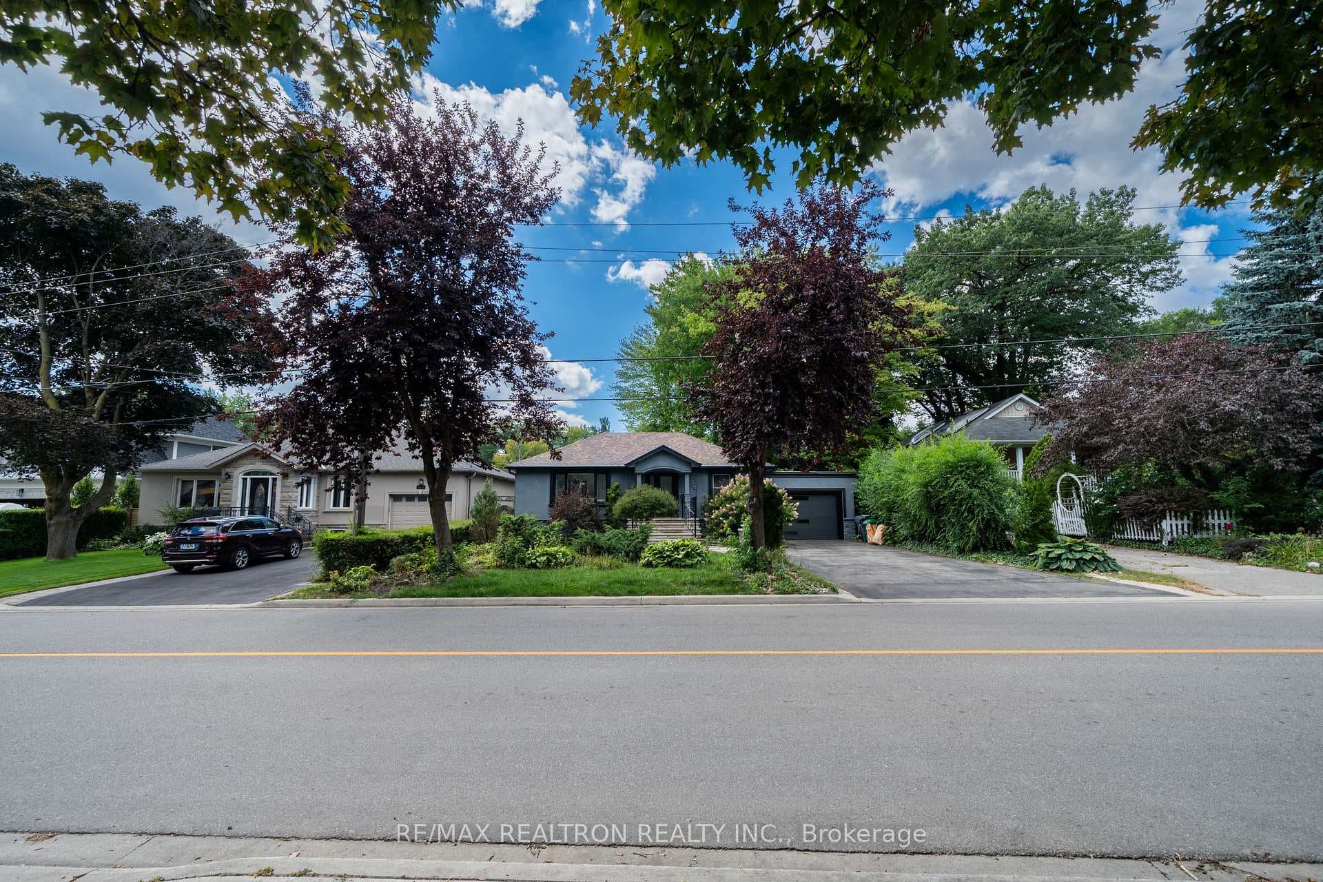 1480 Kenmuir Avenue - Detached for sale in Mineola, Ontario