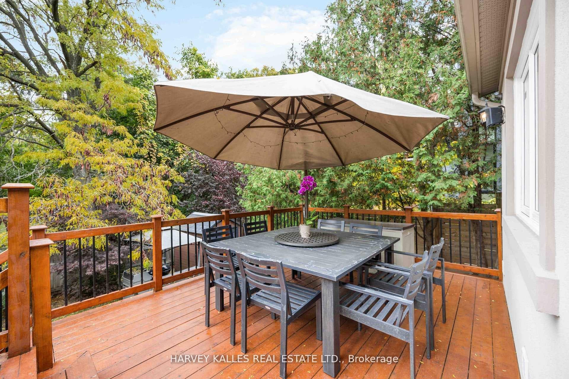 27 Ashley Park Road - Detached photo 46 of 49 in Etobicoke (Islington / Rexdale), Ontario